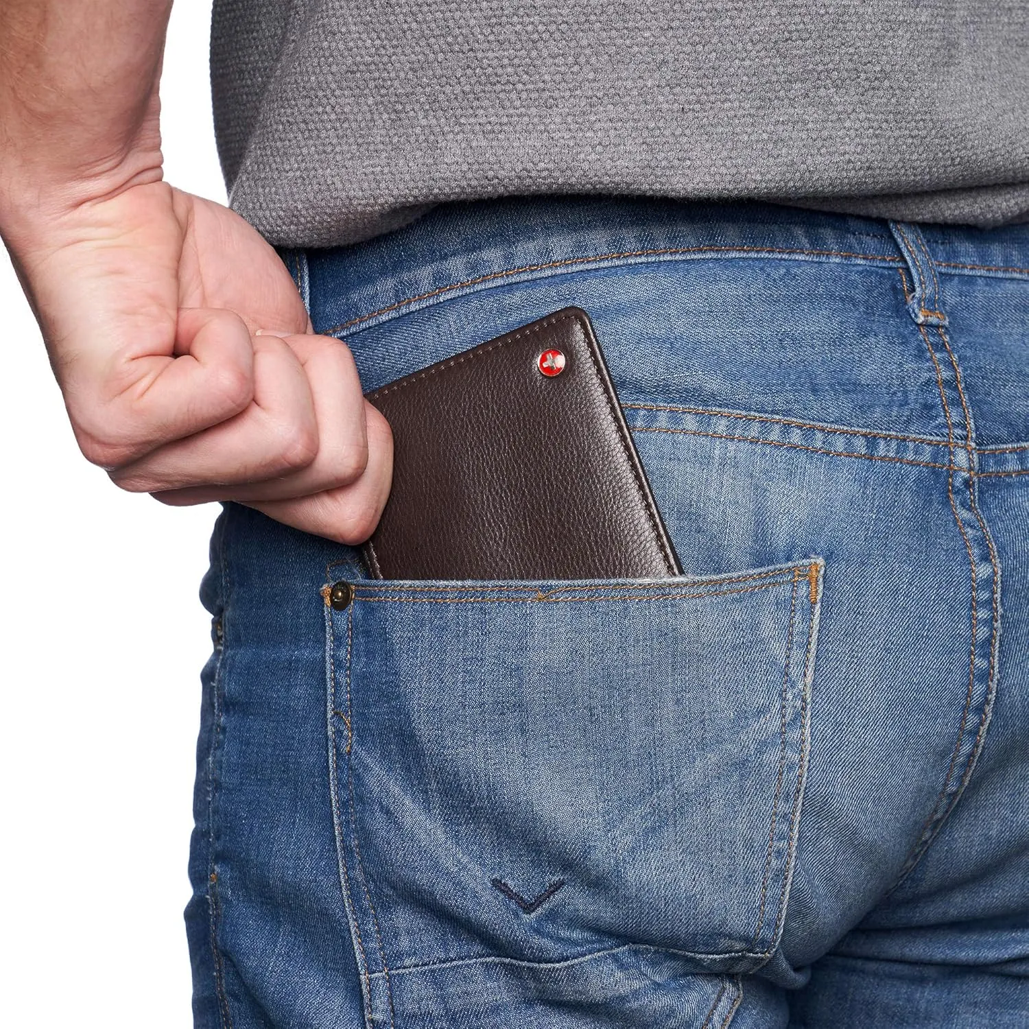 Alpine Swiss RFID Connor Passcase Bifold Wallet For Men Leather Comes in a Gift Box Soft Nappa Brown