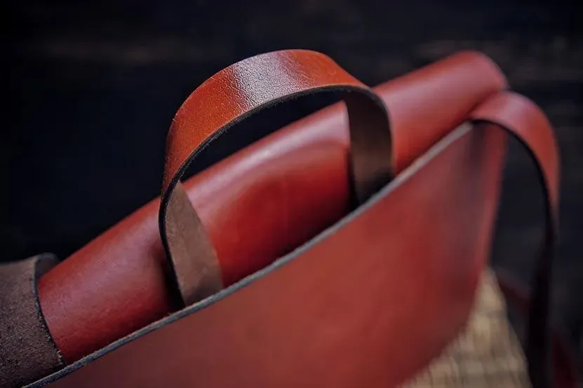 Aristocratic – Handmade Veg Tanned Leather Satchel Bag