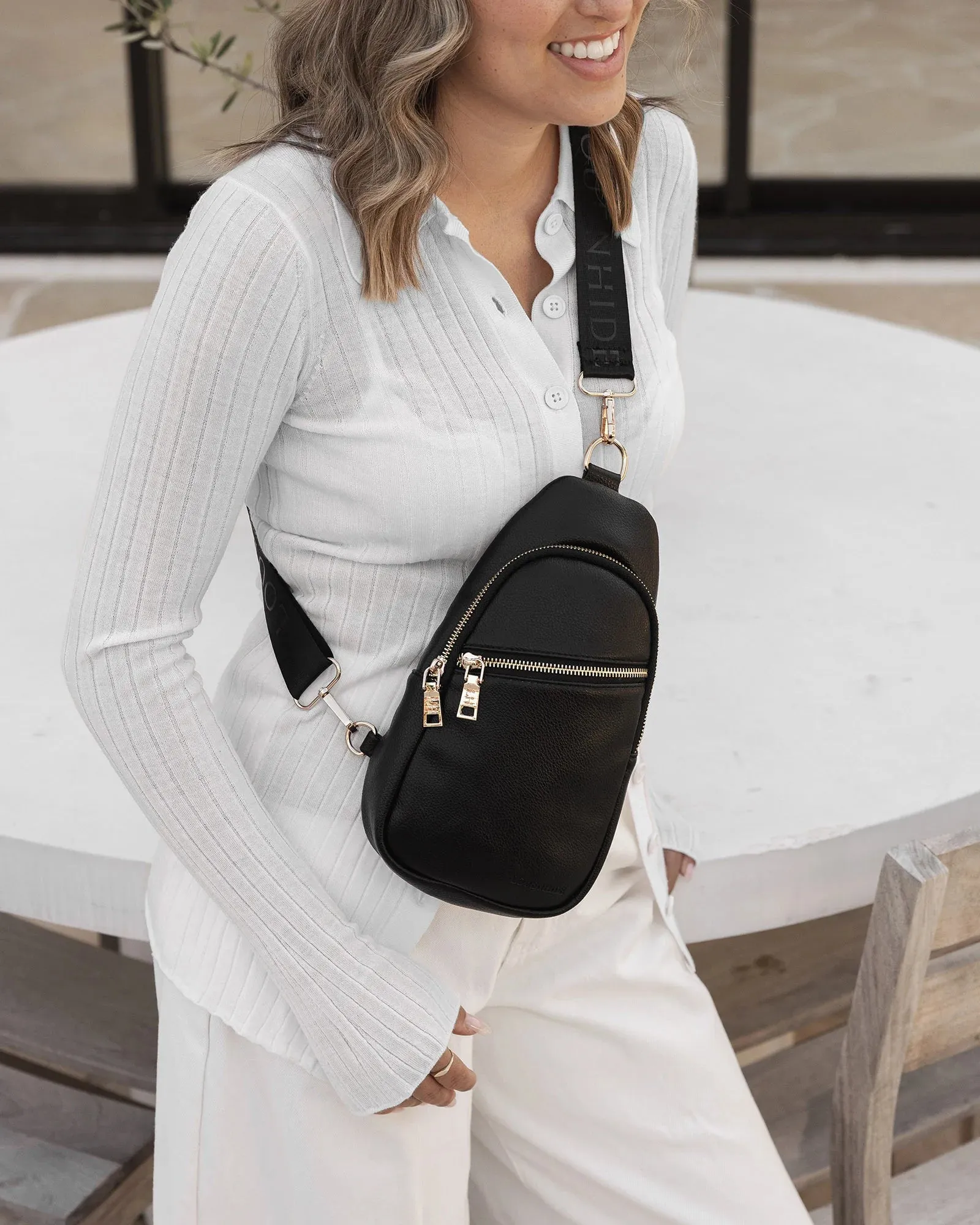 Avery Shoulder Bag