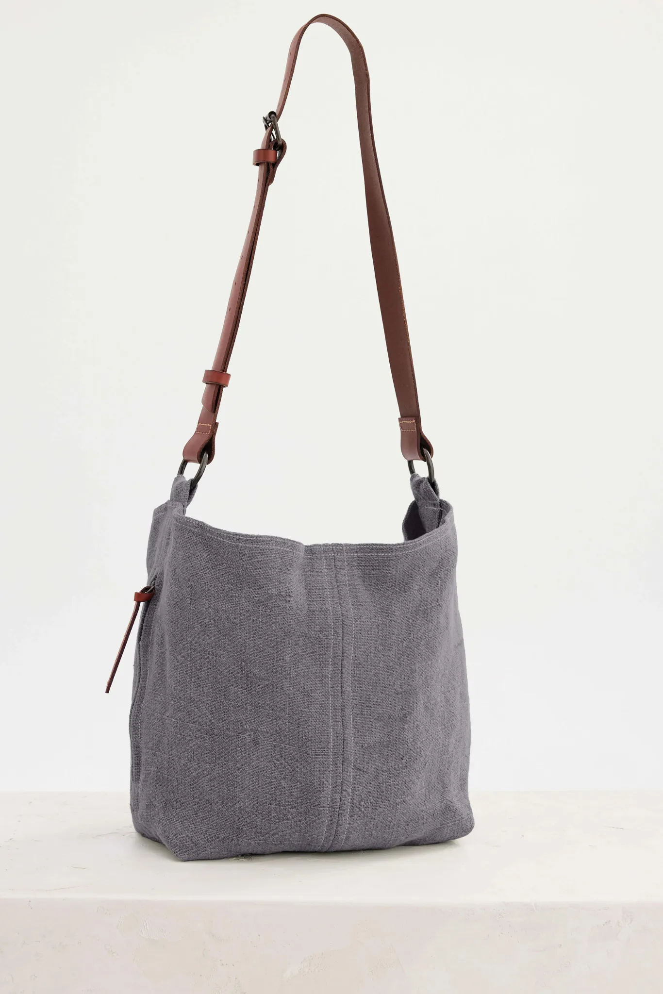 baby jute | dark grey