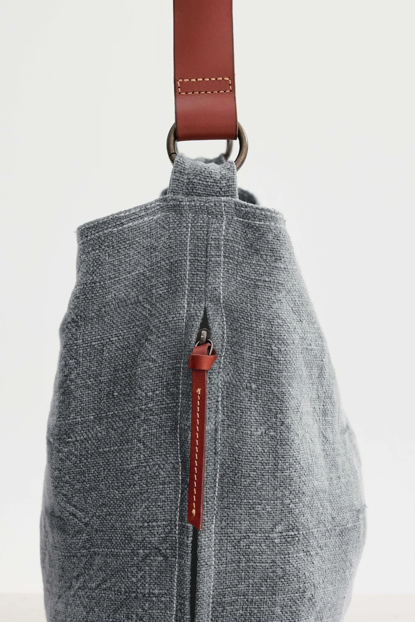 baby jute | dark grey