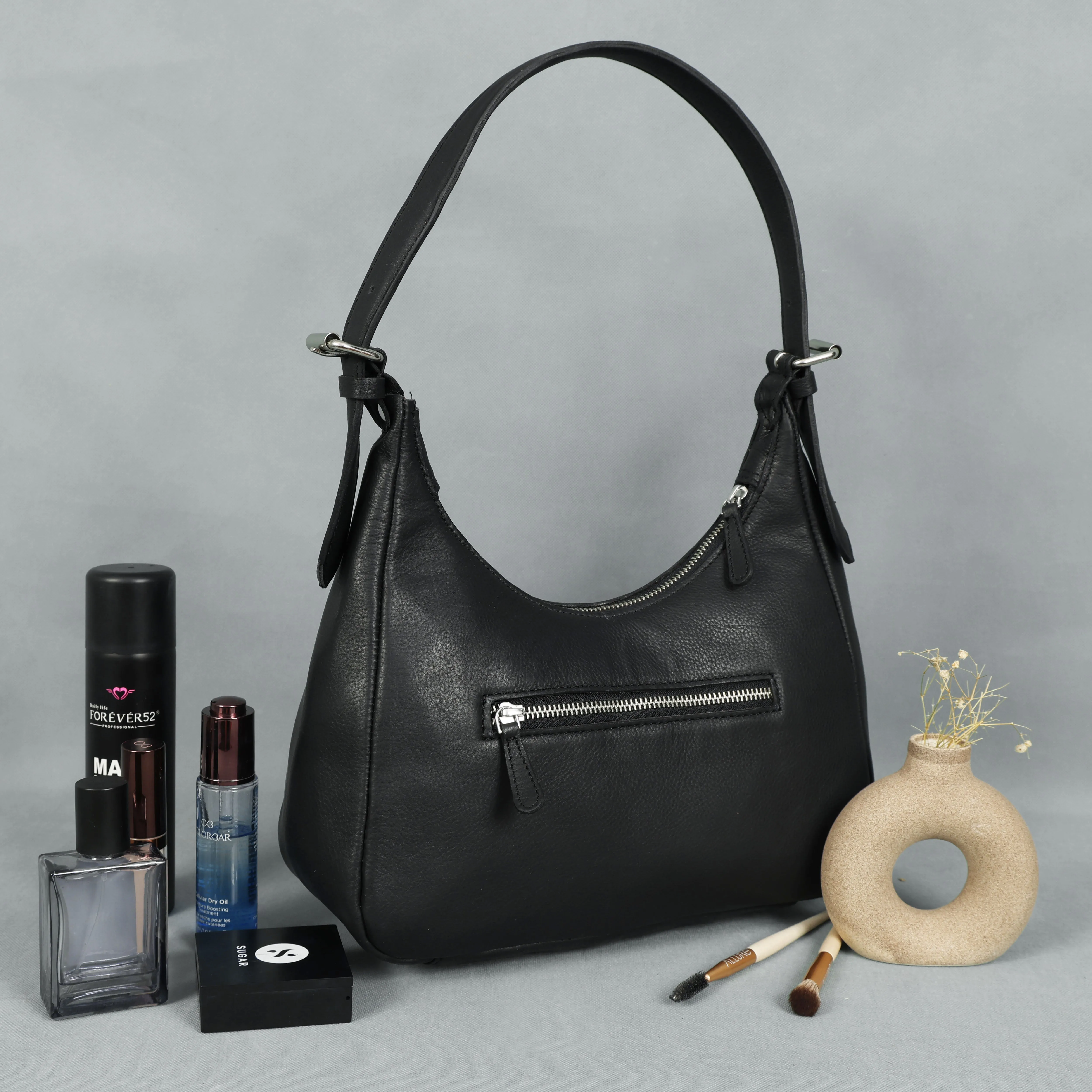 Black Leather Hobo Bag – Stylish, Spacious & Versatile Everyday Handbag for Women.BG-1636