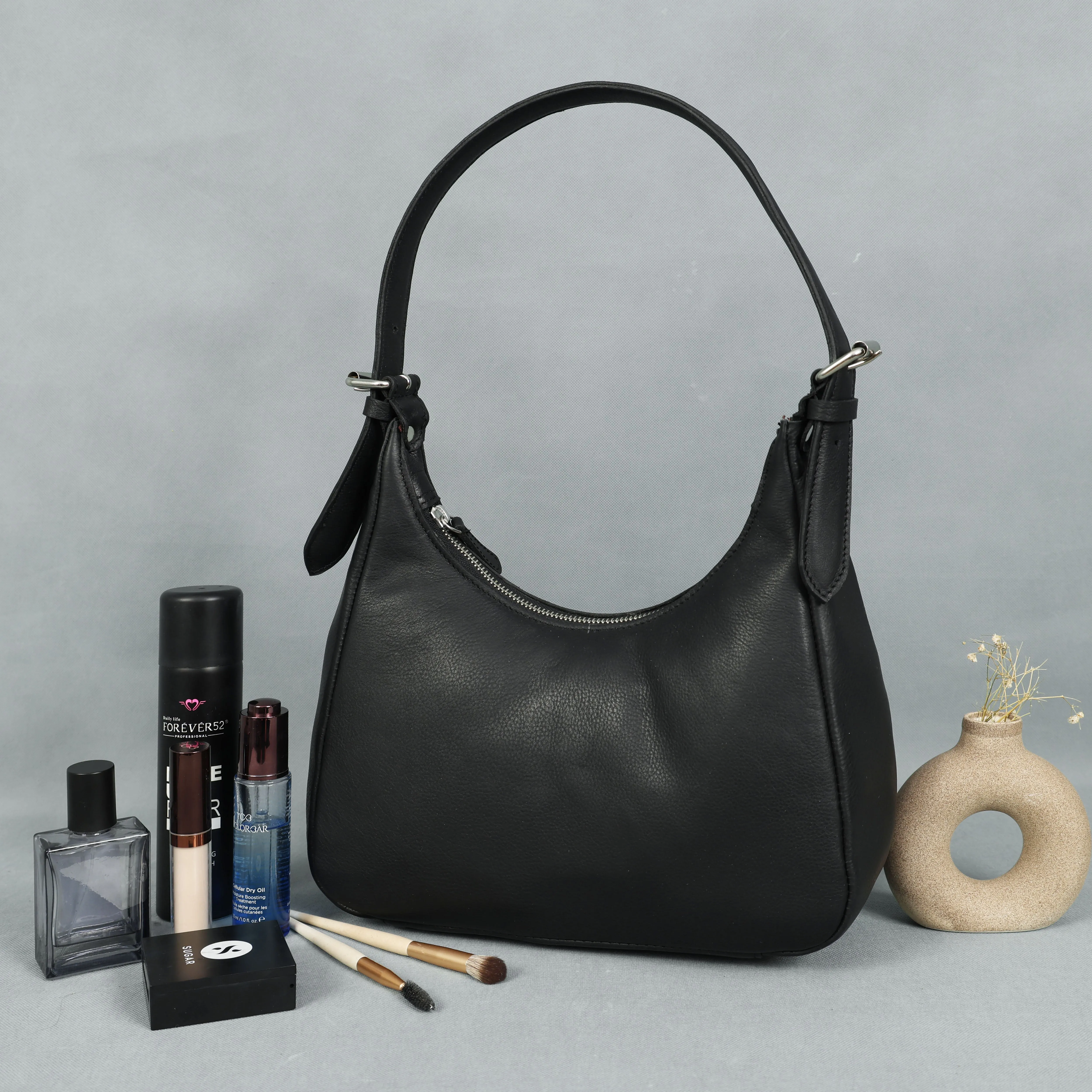 Black Leather Hobo Bag – Stylish, Spacious & Versatile Everyday Handbag for Women.BG-1636