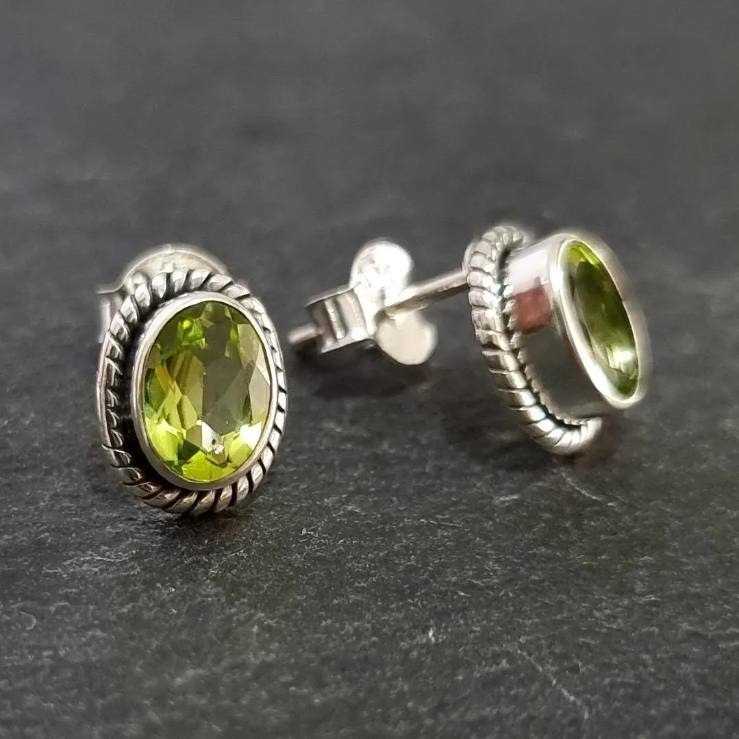 Boho Oval Peridot Studs Earrings, 925 Sterling Silver, S4P