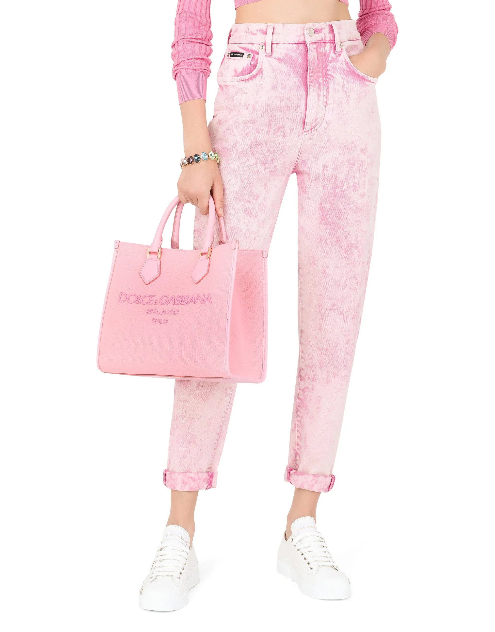 Canvas shopper with embroidered logo