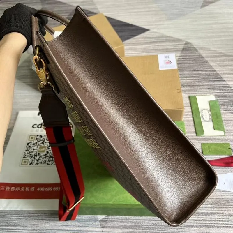 Charm - GG Bags - 1240
