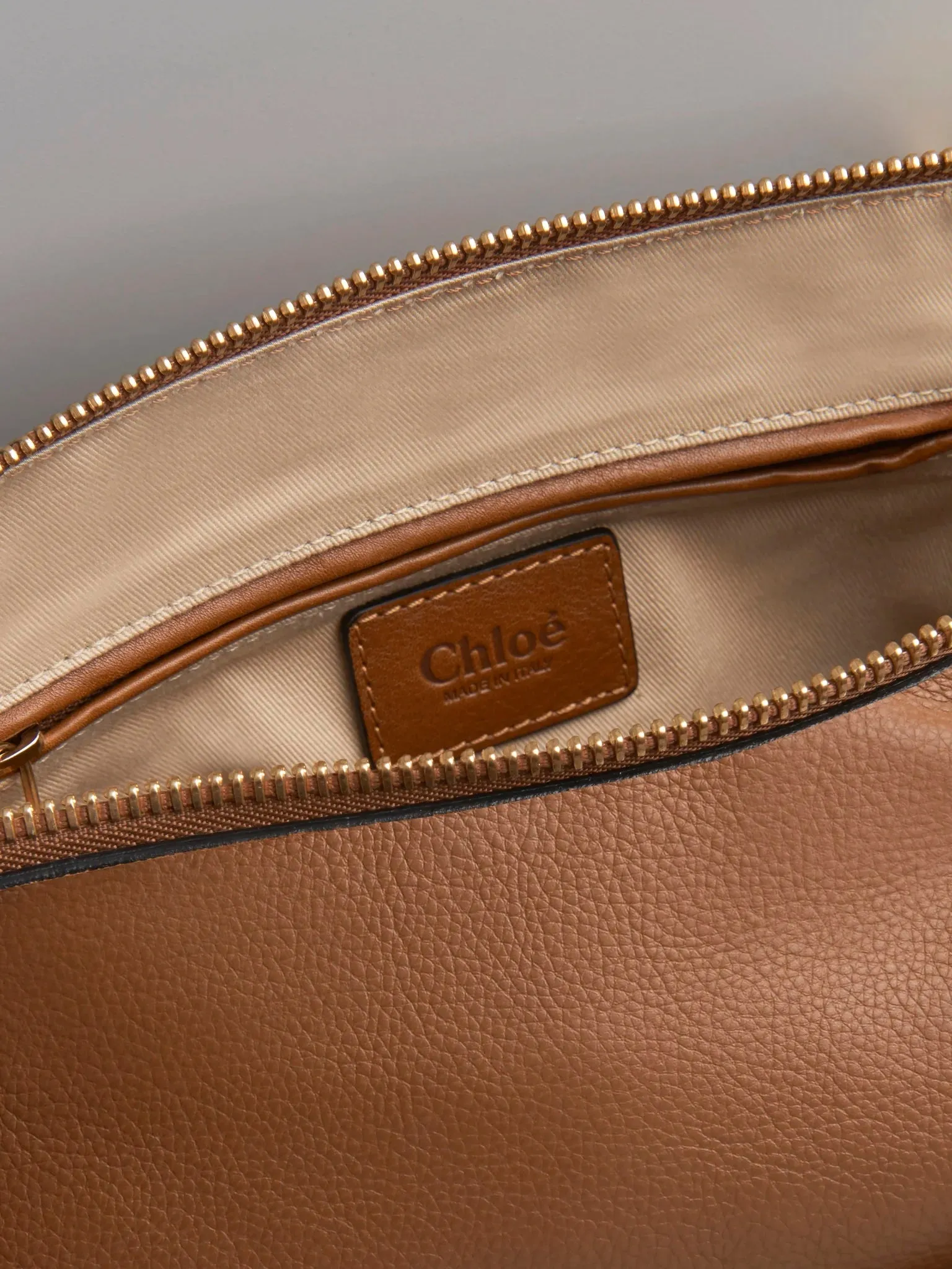 CHLOÉ SMALL TOPSTITCH MARCIE HANDBAG