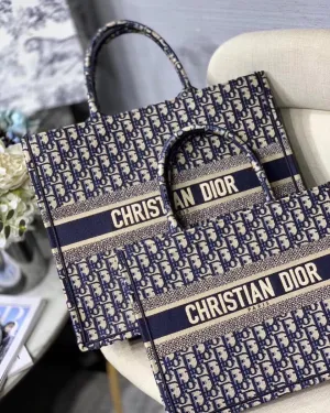 Christian Tote Dior For Streamlined Bag Huge reduction Women