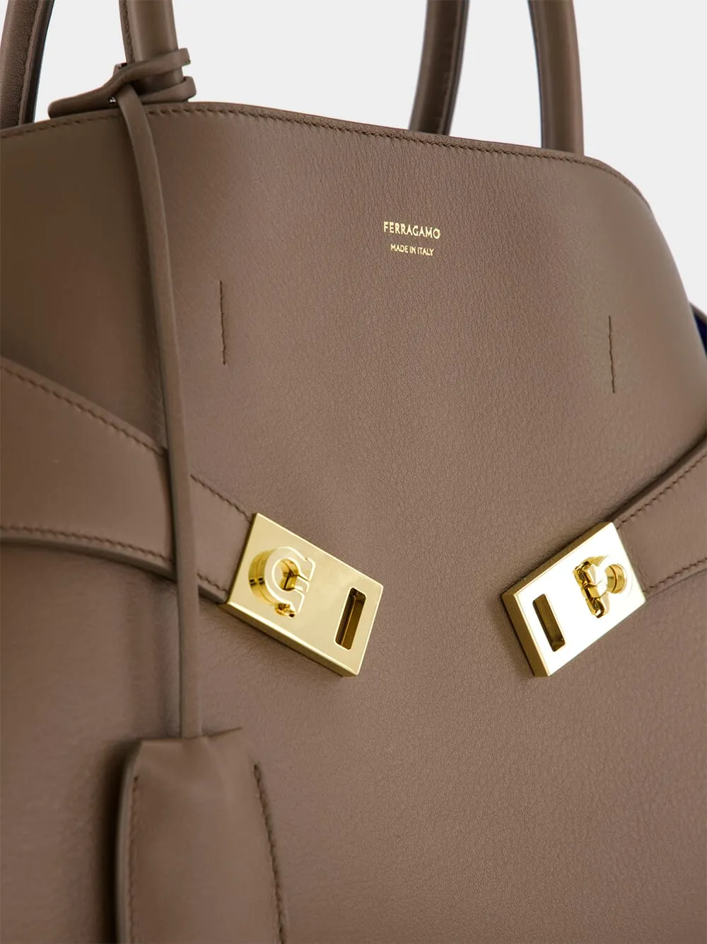 Clay Hug Medium Handbag