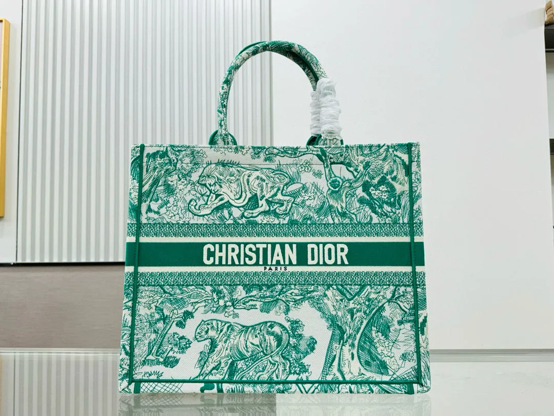 D Book Tote