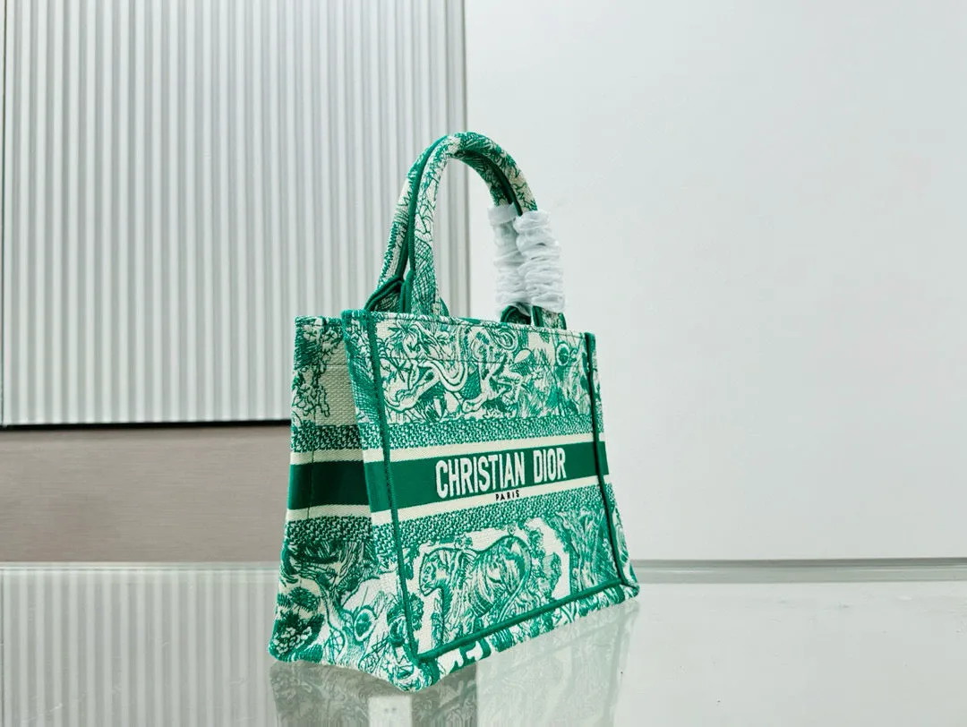 D Book Tote