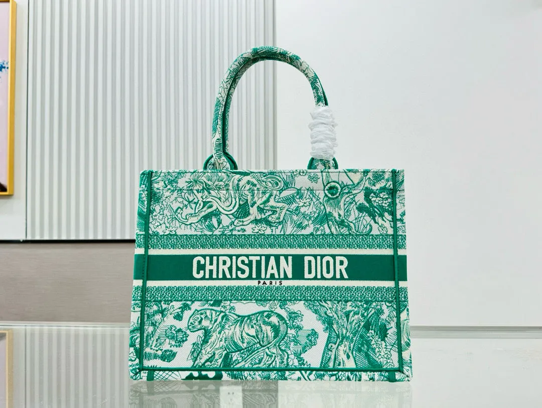 D Book Tote