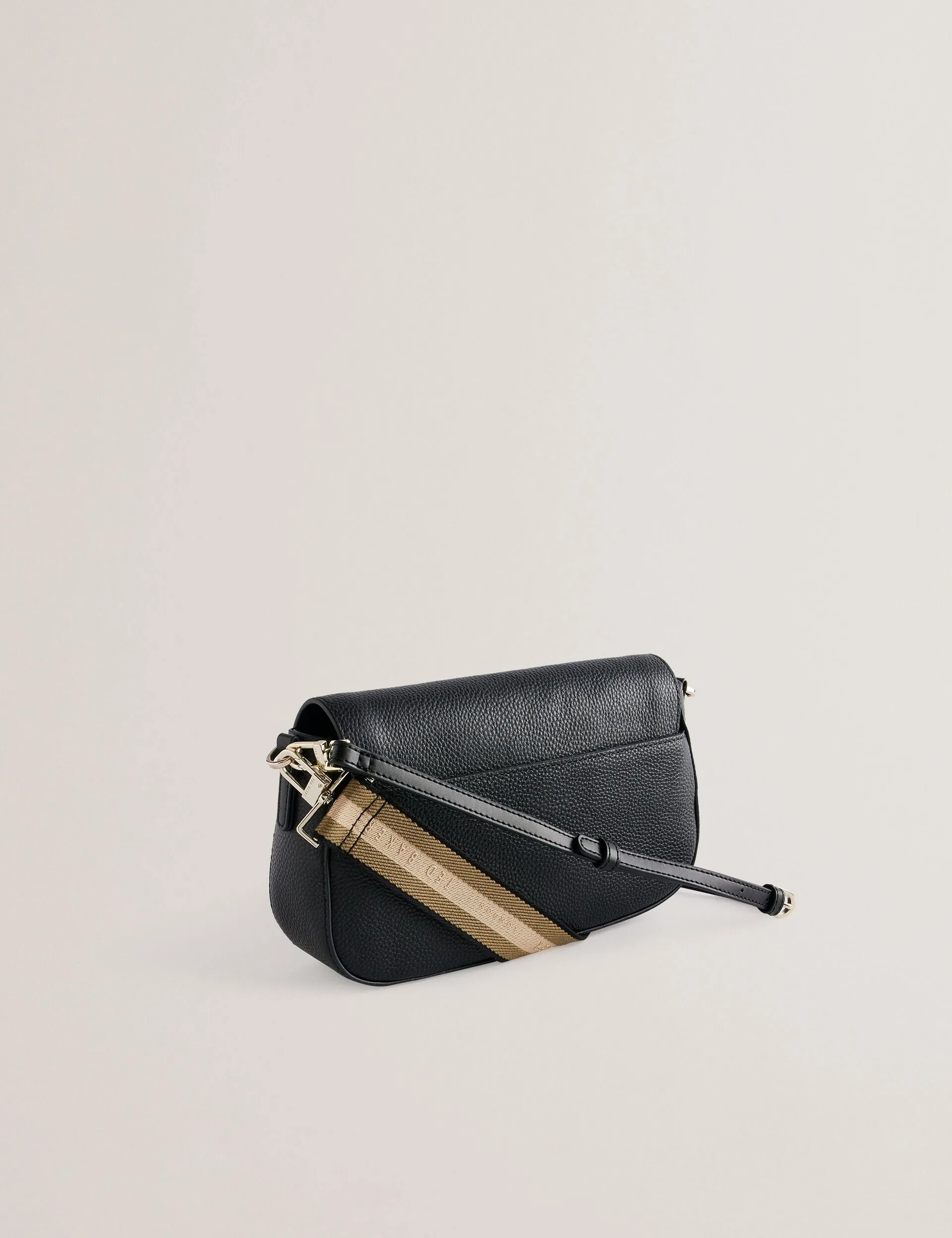 DARILIE | BLACK