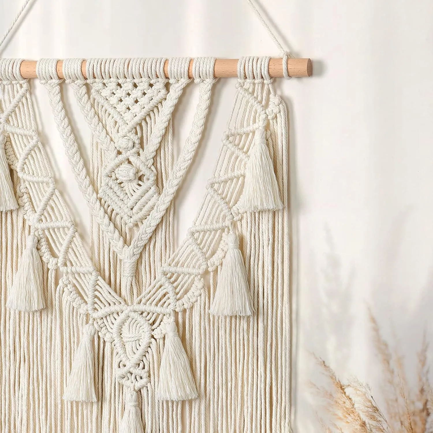 Dremisland Macrame Woven Wall Hanging Boho Geometric Woven Tapestry Beige & Grey Cotton Handmade Bohemian Art Decor with Tassel Craft Ornament for Bedroom Living Room Apartment Nursery (Beige-)