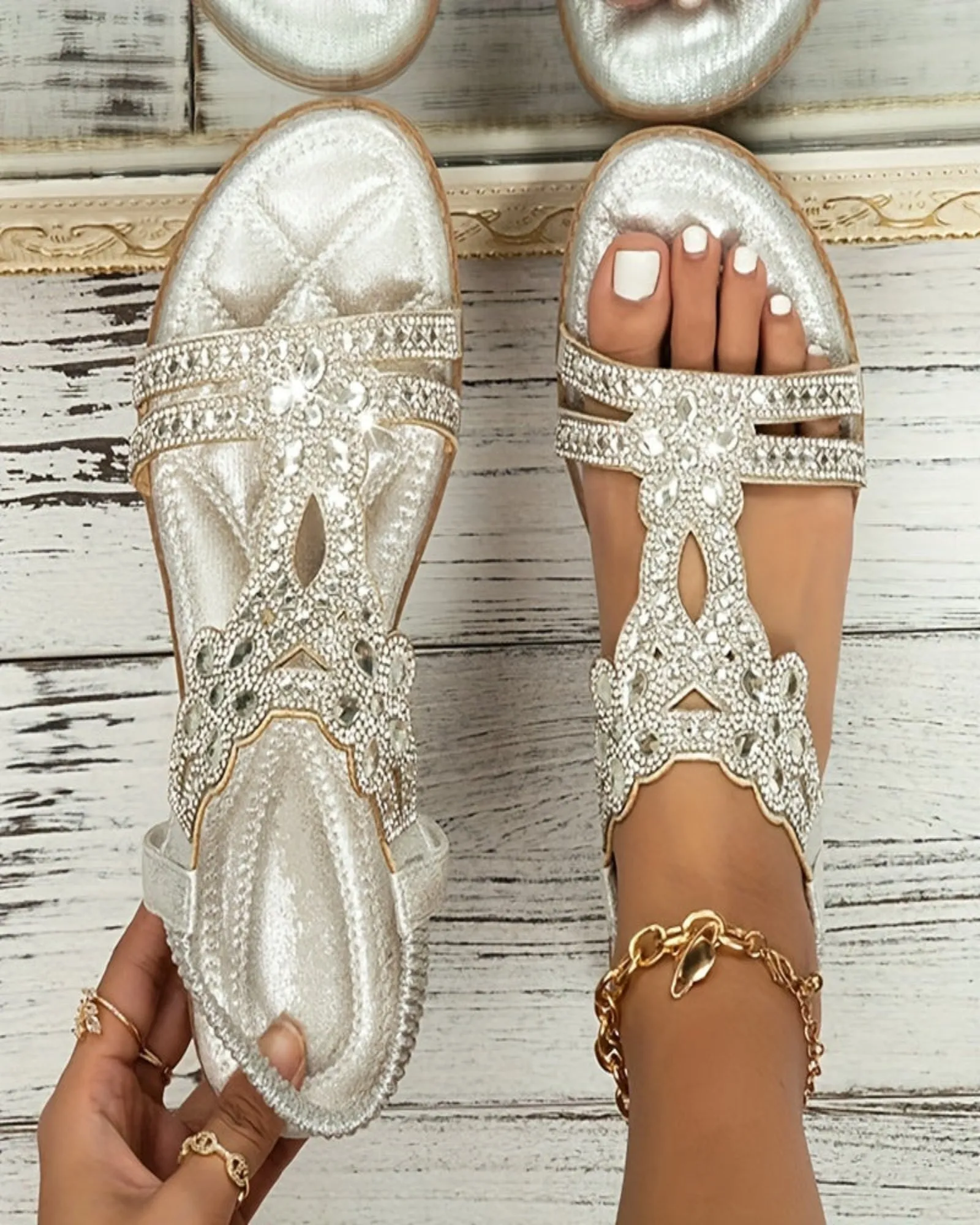 Ella – Trendy Bohemian Summer Sandals