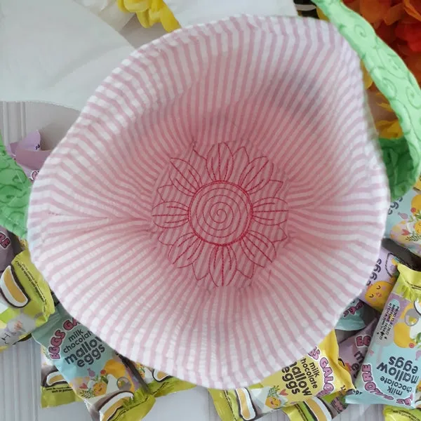EWV213  Bunny Bucket