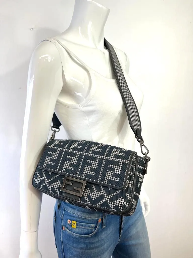 FENDI HOUNDSTOOTH WOOL FF EMBROIDERY SHOULDER BAG