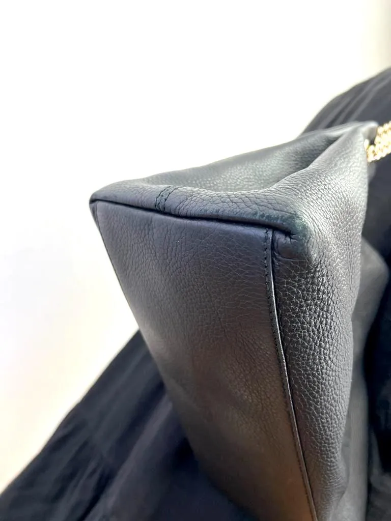 GUCCI SOHO LEATHER CHAIN SHOULDER BAG