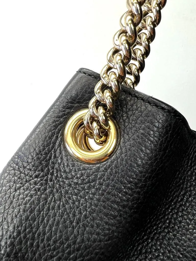 GUCCI SOHO LEATHER CHAIN SHOULDER BAG