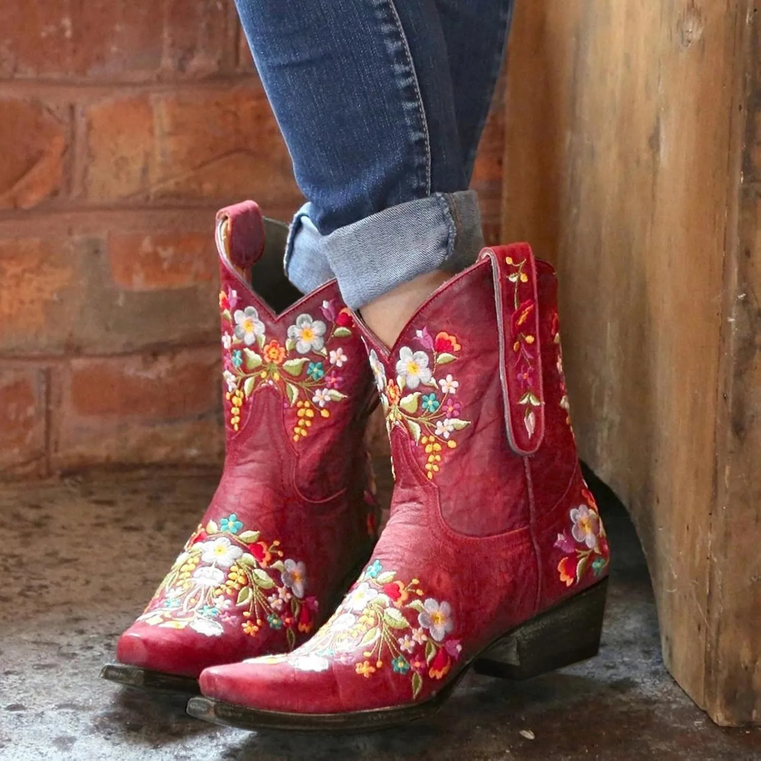 Hbeylia Vintage Ethnic Cowboys Boots For Women Boho Retro Flower Embroidered Pointed Toe Leather Western Cowgirls Boots Bohemian Chunky Mid Heels Wide Mid Calf Booties For Ladies Dress