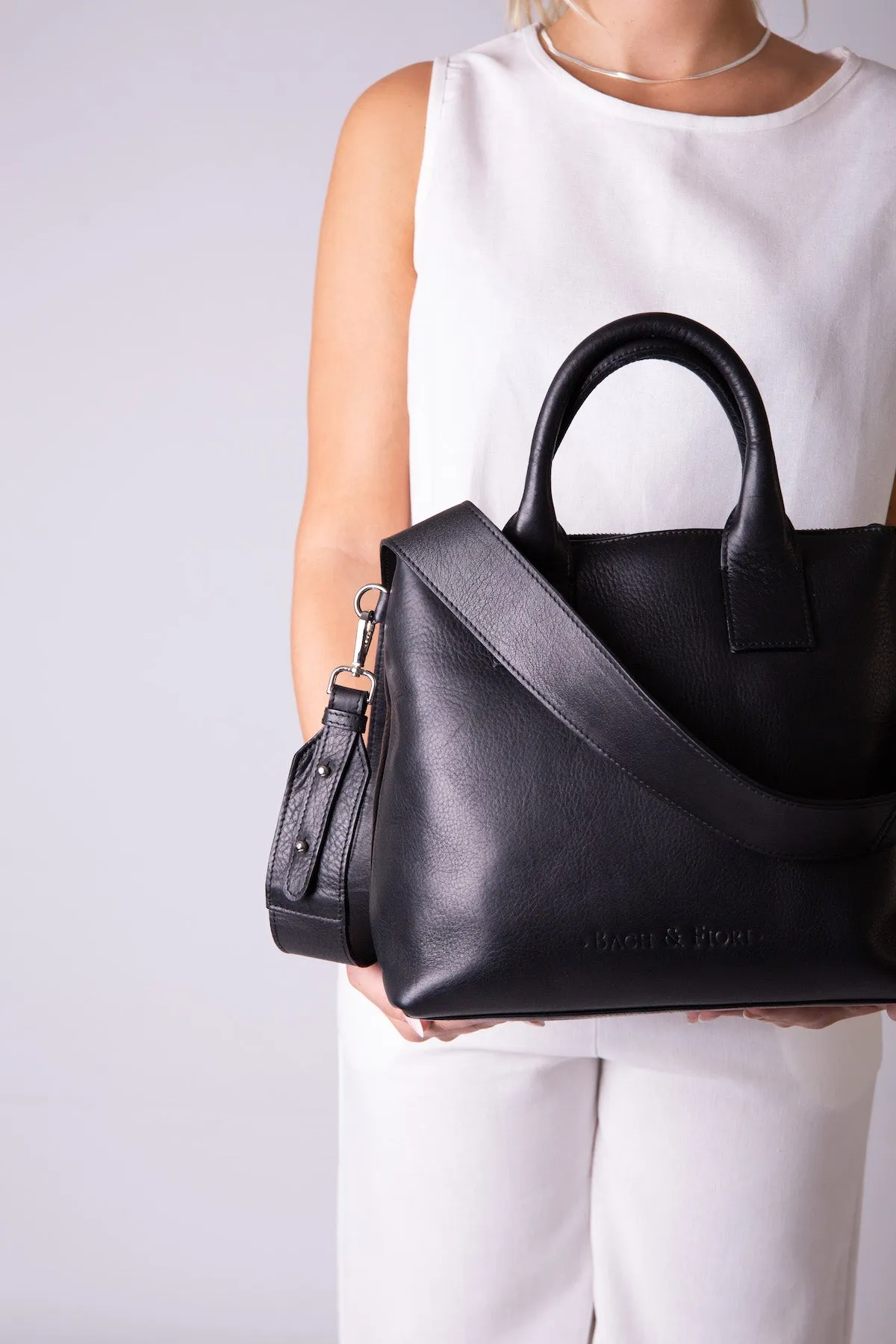 Kelly Medium Satchel Black
