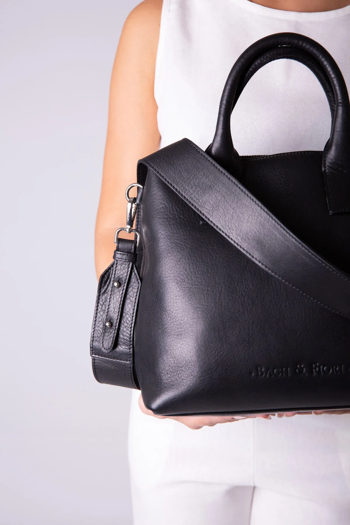 Kelly Medium Satchel Black