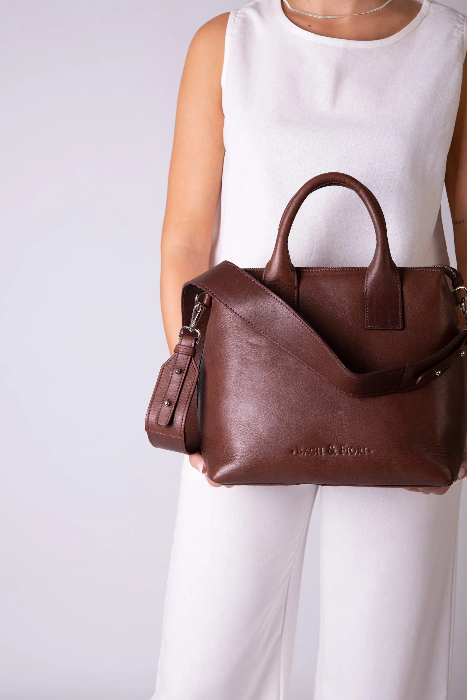 Kelly Medium Satchel Chocolate
