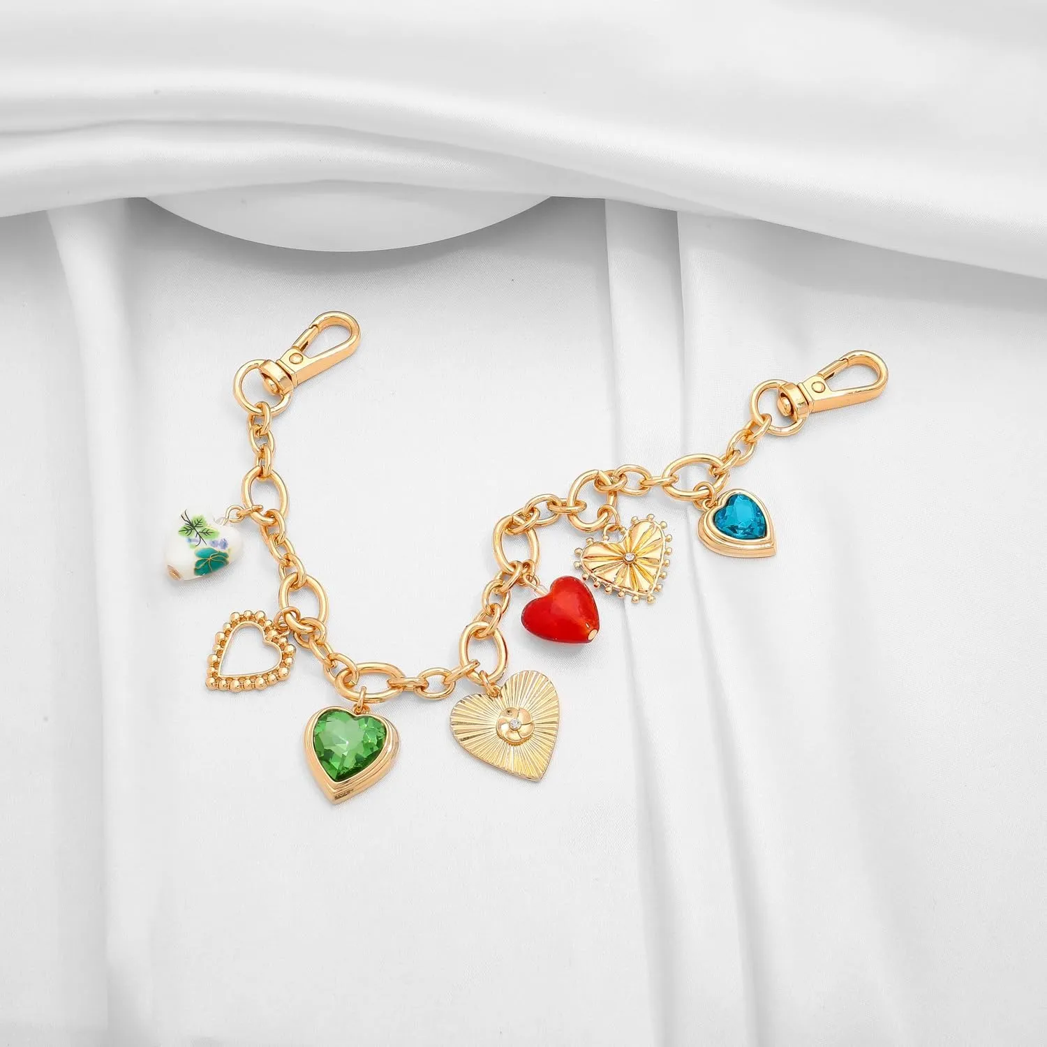 Keychain for Women With Red Rhinestones Trendy Gold Bag Heart Charms Key Pendant Trendy Purse Charms Car Jewelry