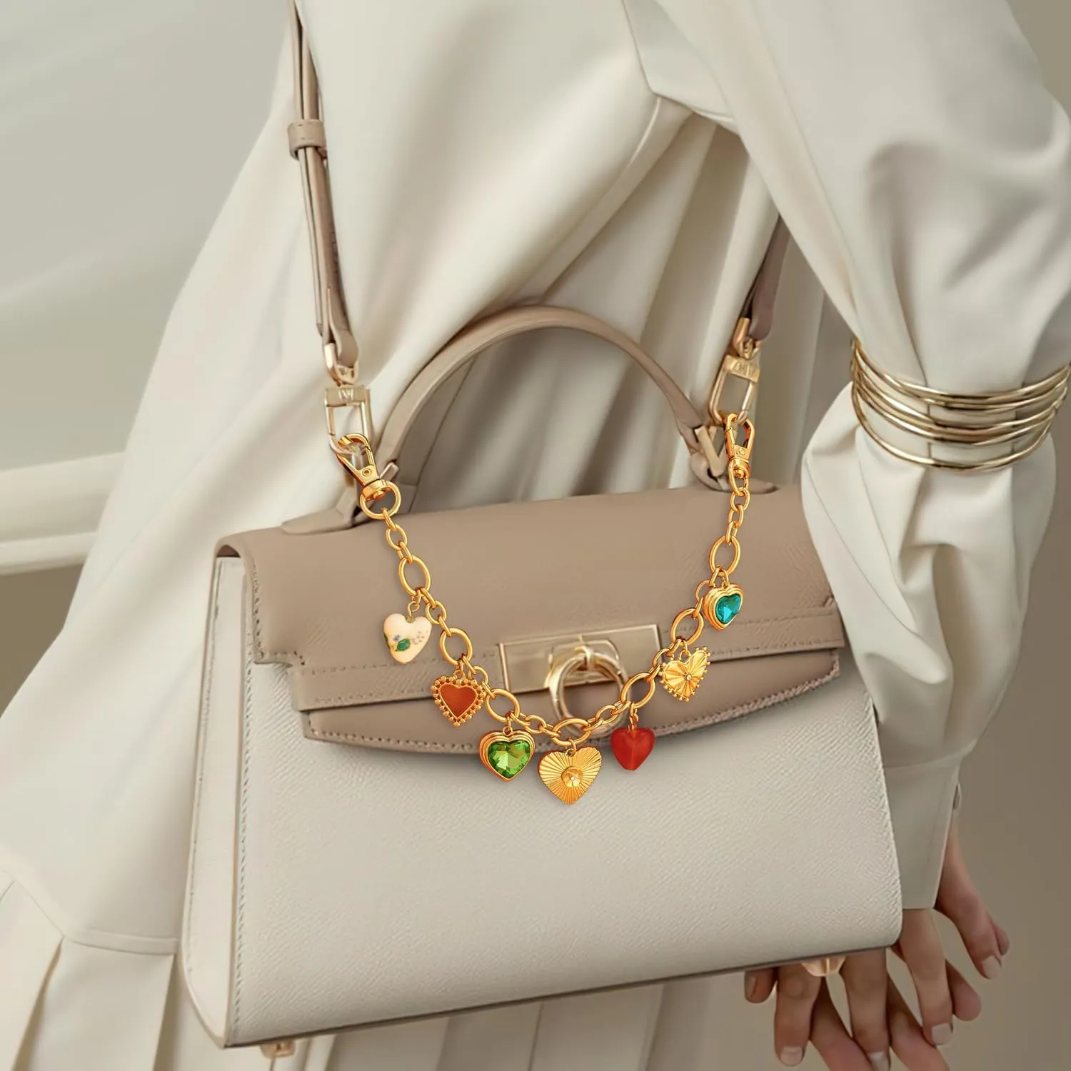 Keychain for Women With Red Rhinestones Trendy Gold Bag Heart Charms Key Pendant Trendy Purse Charms Car Jewelry