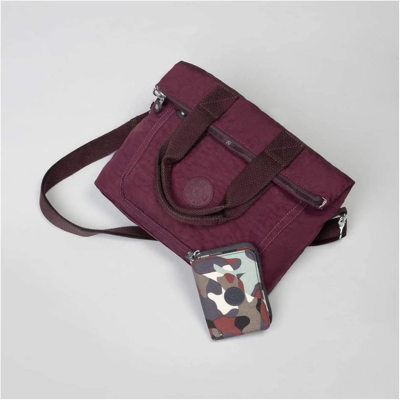 Kipling Women's Eleva Shoulder, Fashionable, Stylish, Removable and Adjustable Strap, Nylon Travel Bag