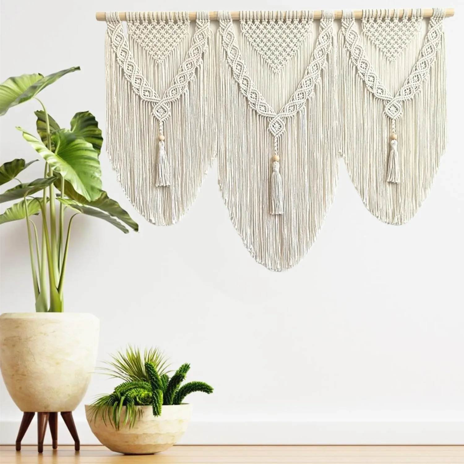 Large Macrame Wall Hanging - Boho Tapestry Macrame Wall Decor Art- Chic Bohemian Handmade Woven Tapestry Home Decoration for Bedroom Living Room Apartment Dorm Gallery - 43"x32" (Tassels)