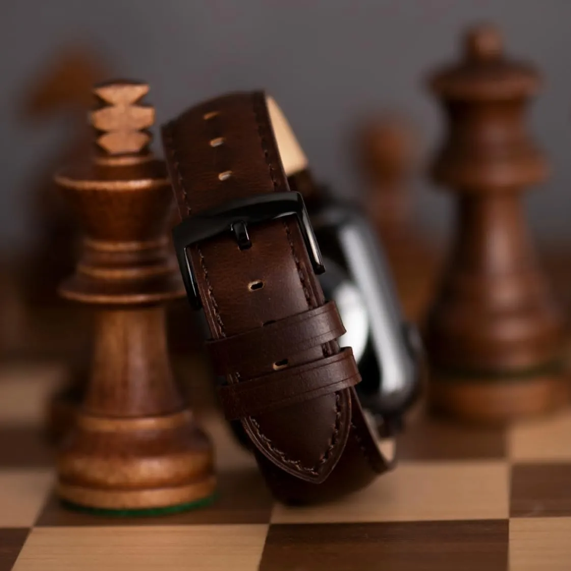 Leather Watch Bands Compatible with Apple Watch 49mm 46mm 45mm 44mm 42mm 41mm 40mm 38mm, Top Grain Genuine Leather Replacement Straps for iWatch Series 10 9 8 7 6 5 4 3 2 1 SE2/1 Ultra2/1