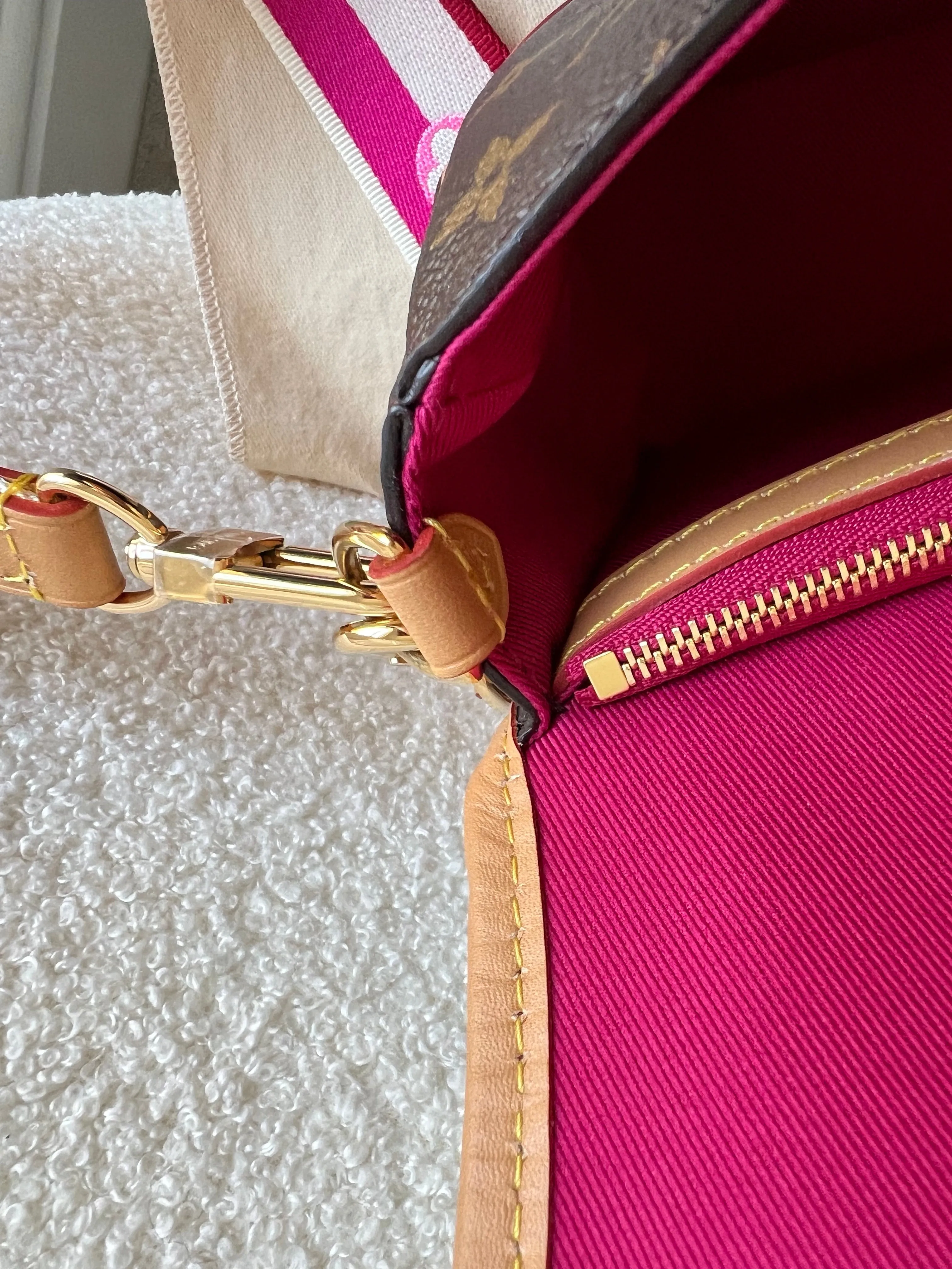 Louis Vuitton Diane Satchel Monogram Fuchsia (RRP £1,790)