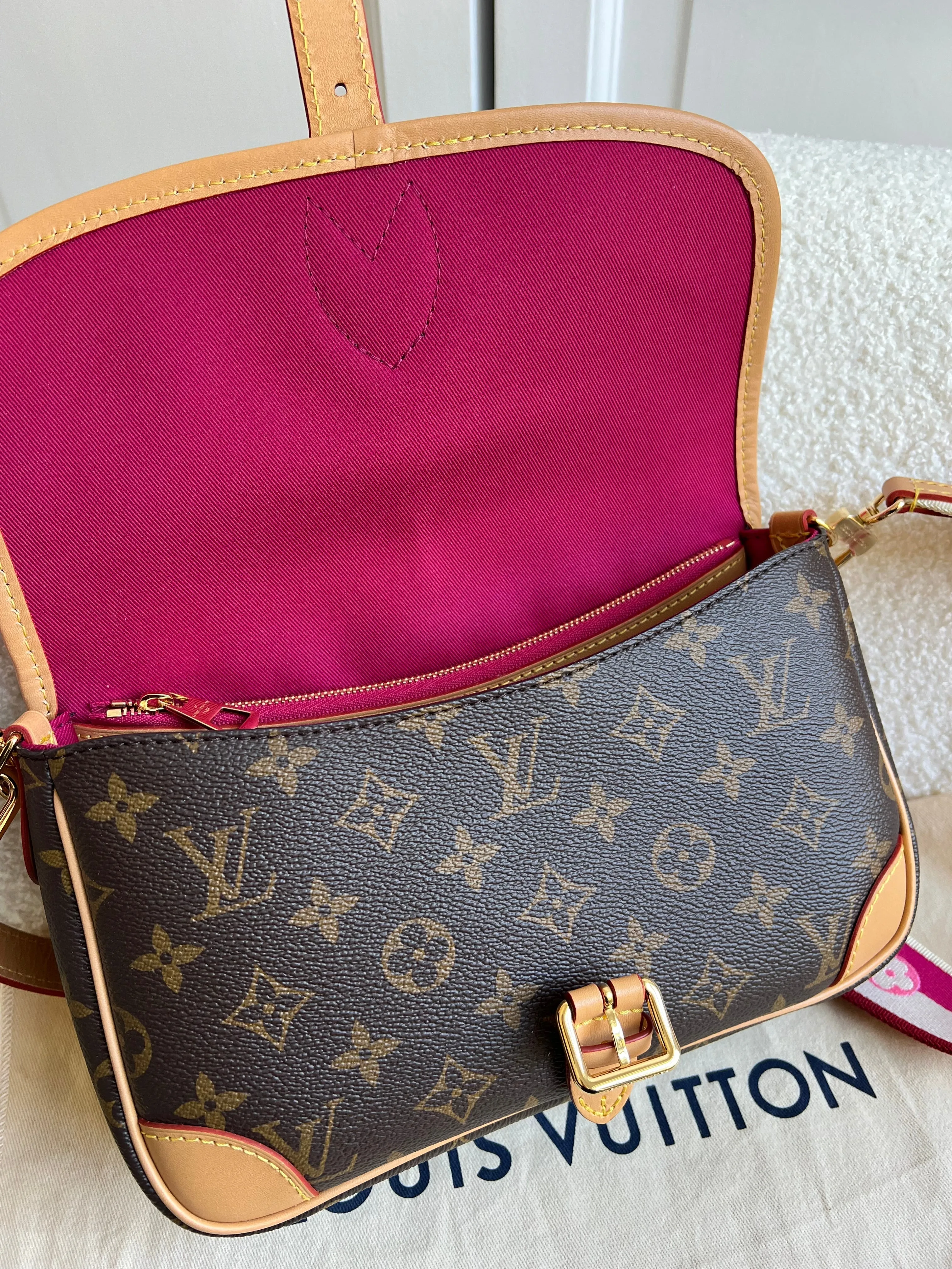 Louis Vuitton Diane Satchel Monogram Fuchsia (RRP £1,790)