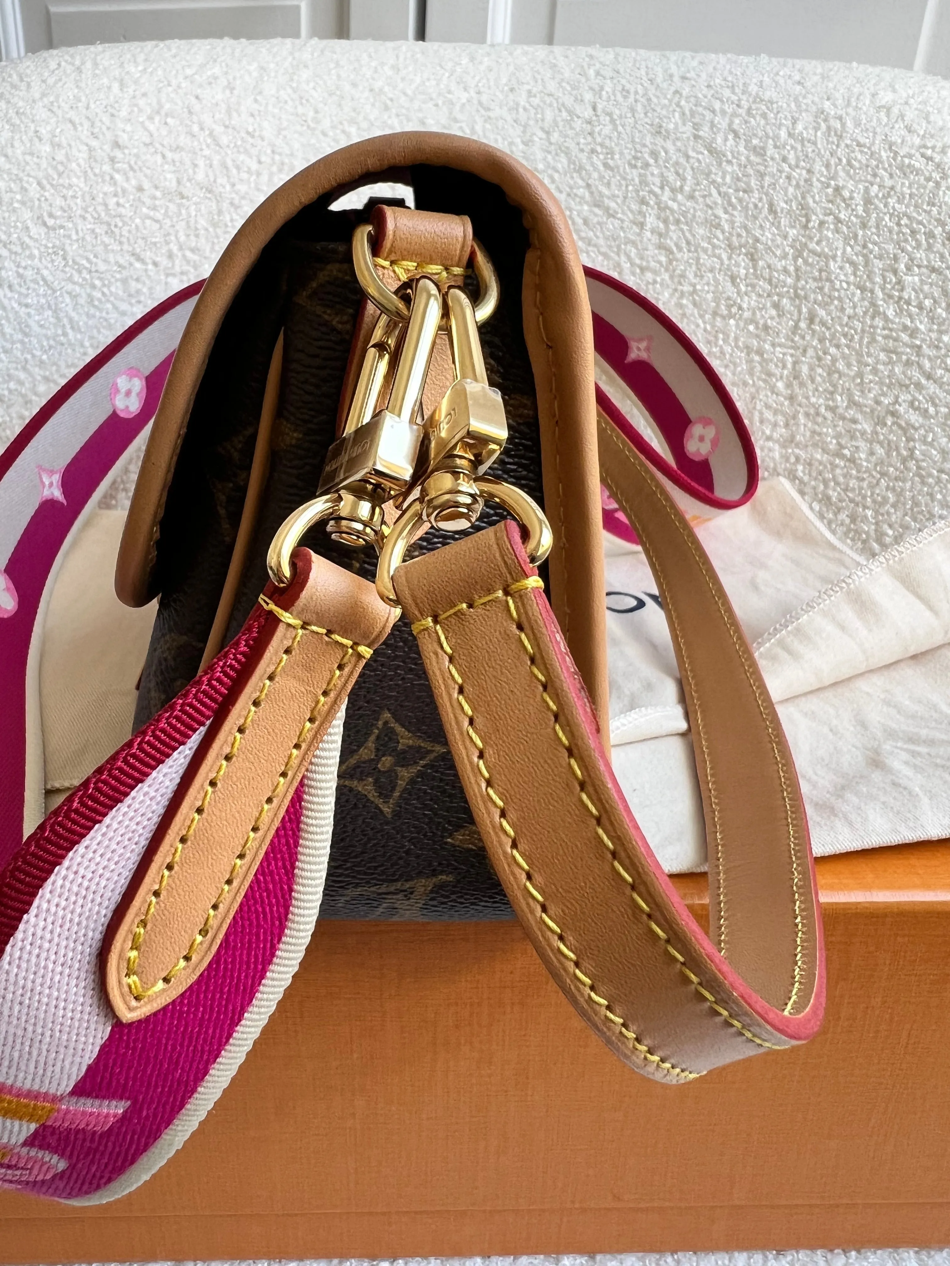 Louis Vuitton Diane Satchel Monogram Fuchsia (RRP £1,790)