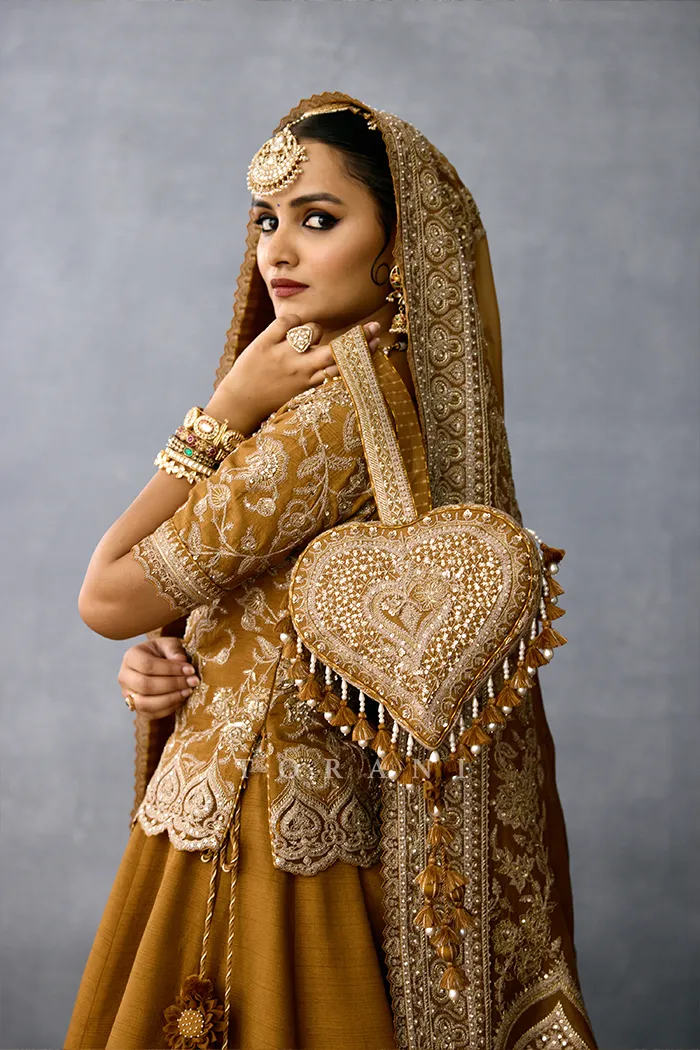 Mehre Zarina Potli