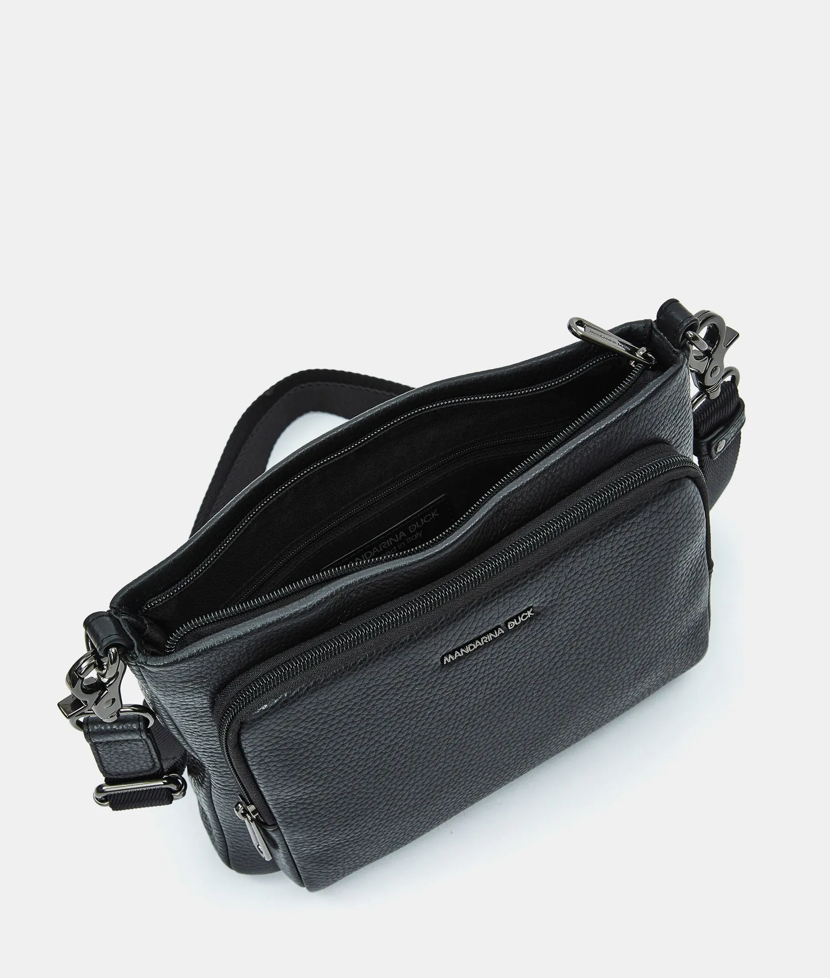 Mellow Leather Crossover