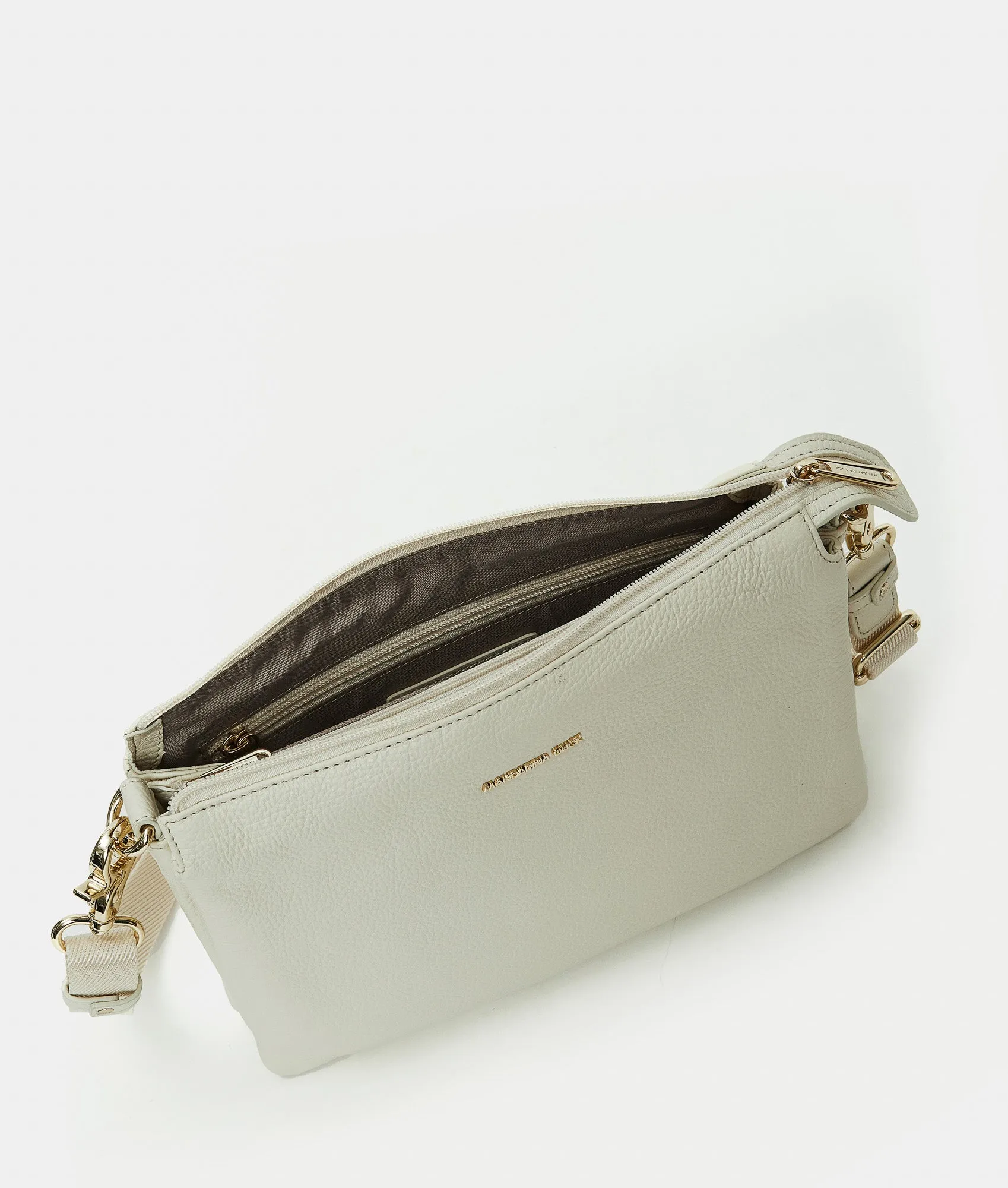 Mellow Leather Crossover