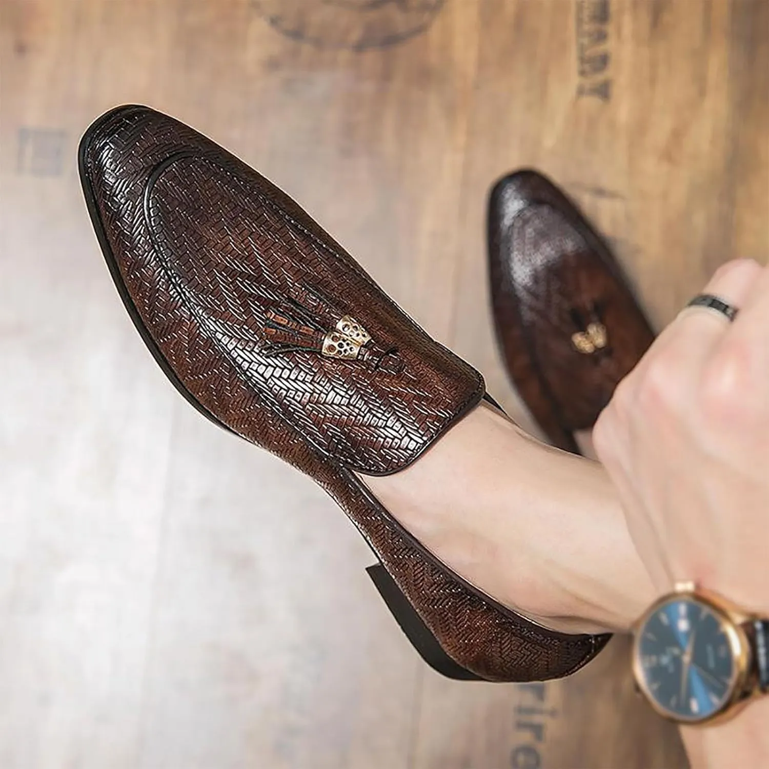 Men Oxford Shoes Lace Up Split Toe Men Dress Shoes， Suede Patchwork Crocodile Pointed Toe Prints Leather Shoes Men
