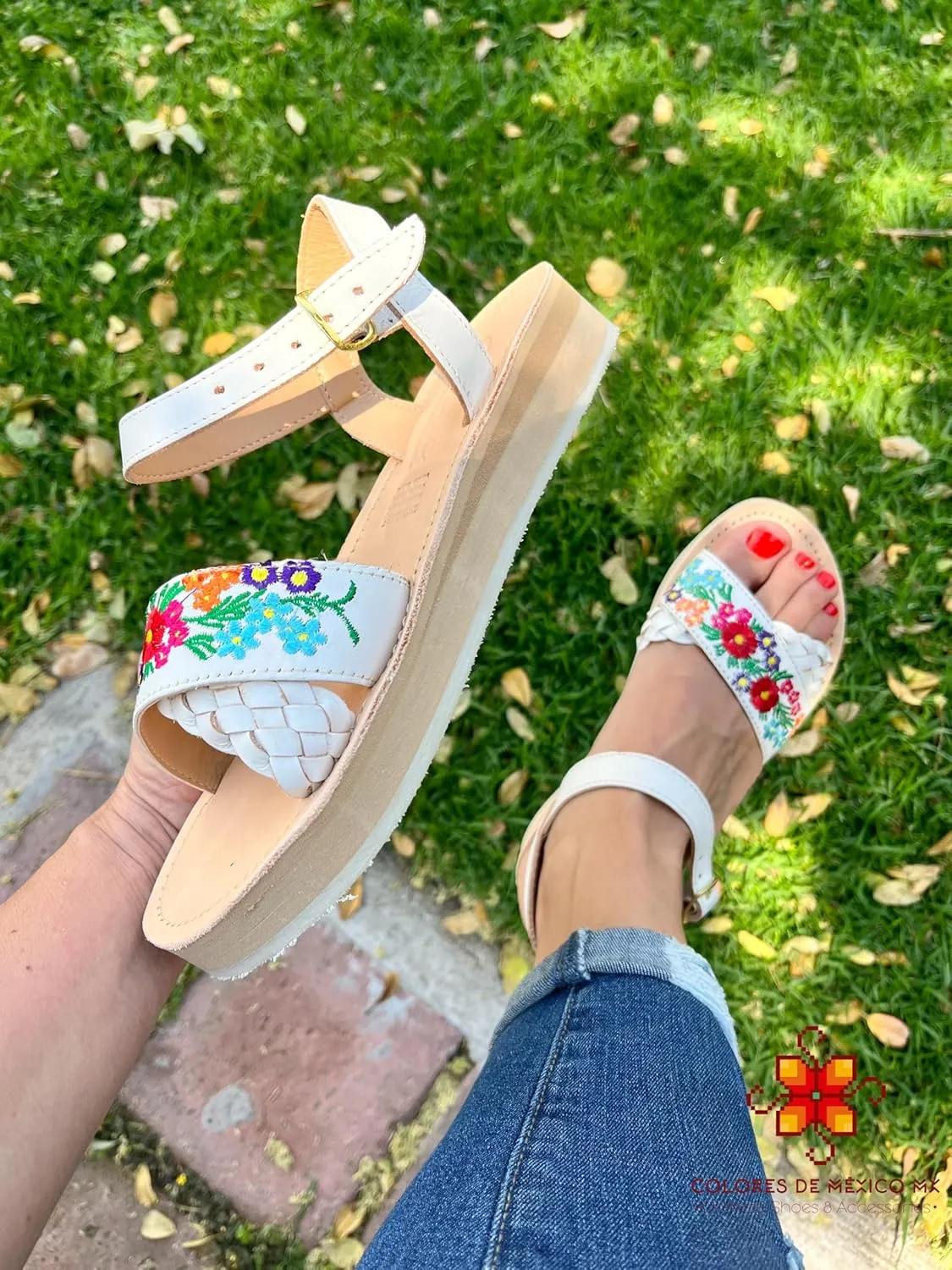 Mexican Leather Sandals with Embroidered Flowers and Braided Strap for Women - Model 949 (8, WHITE)