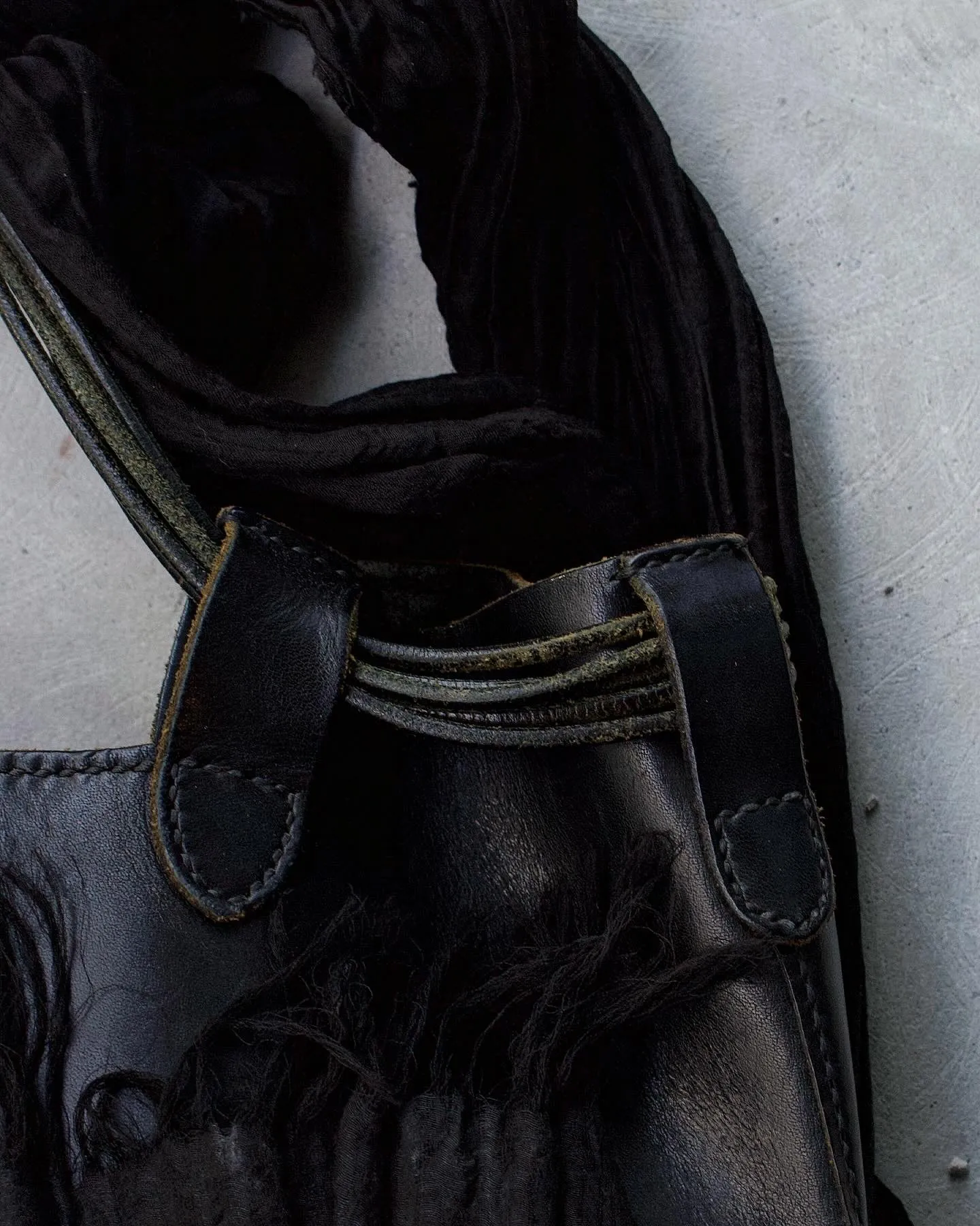 MiharaYasuhiro Late 90s Vintage Cowhide Leather Satchel Tote Bag