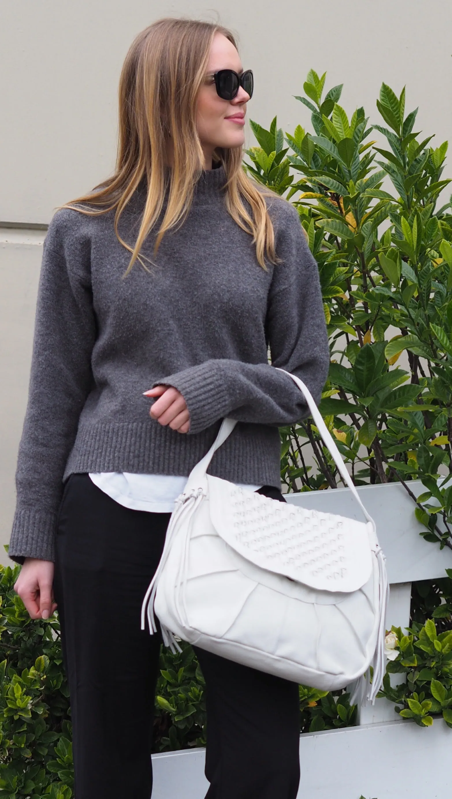 Natalia Satchel | White