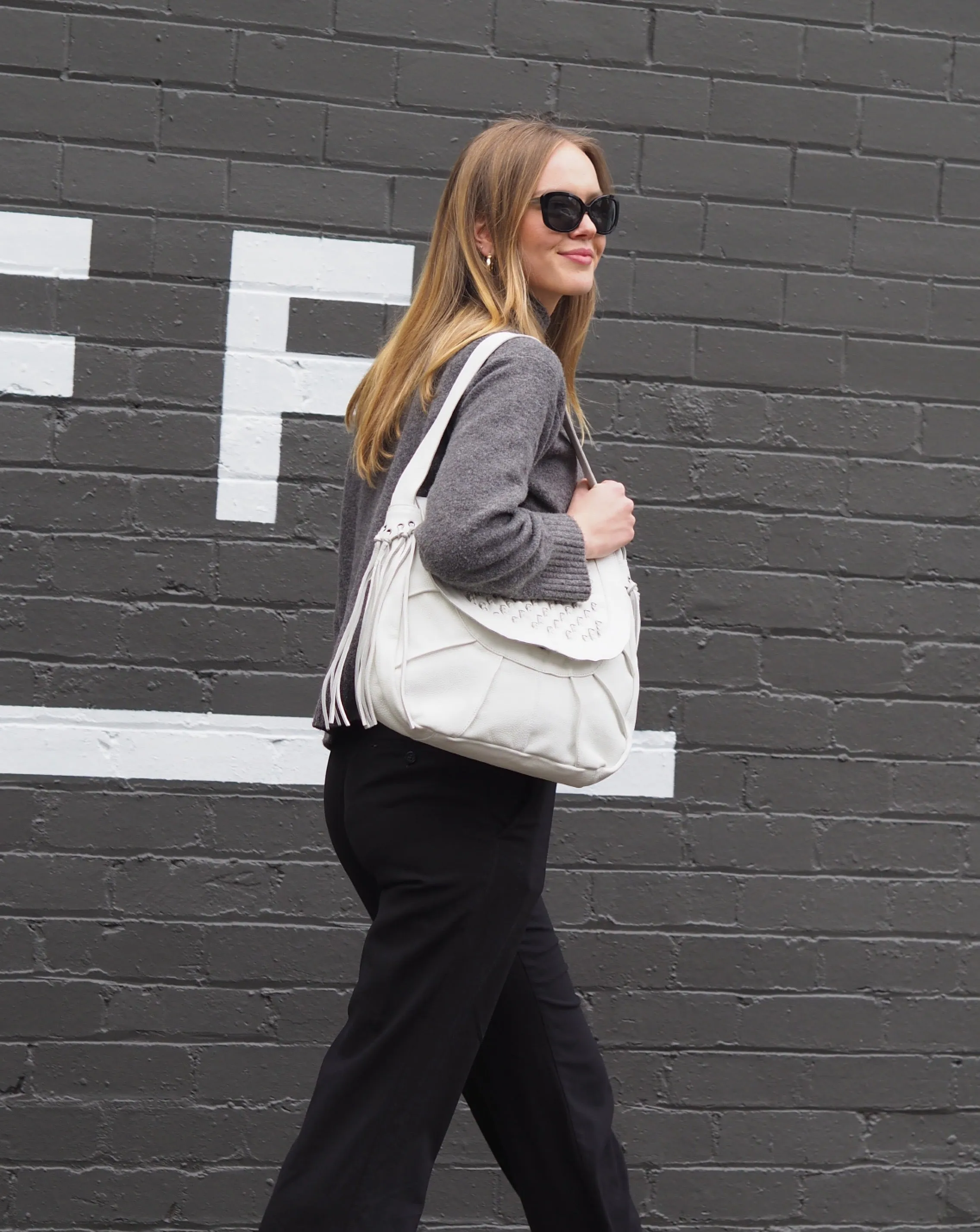 Natalia Satchel | White