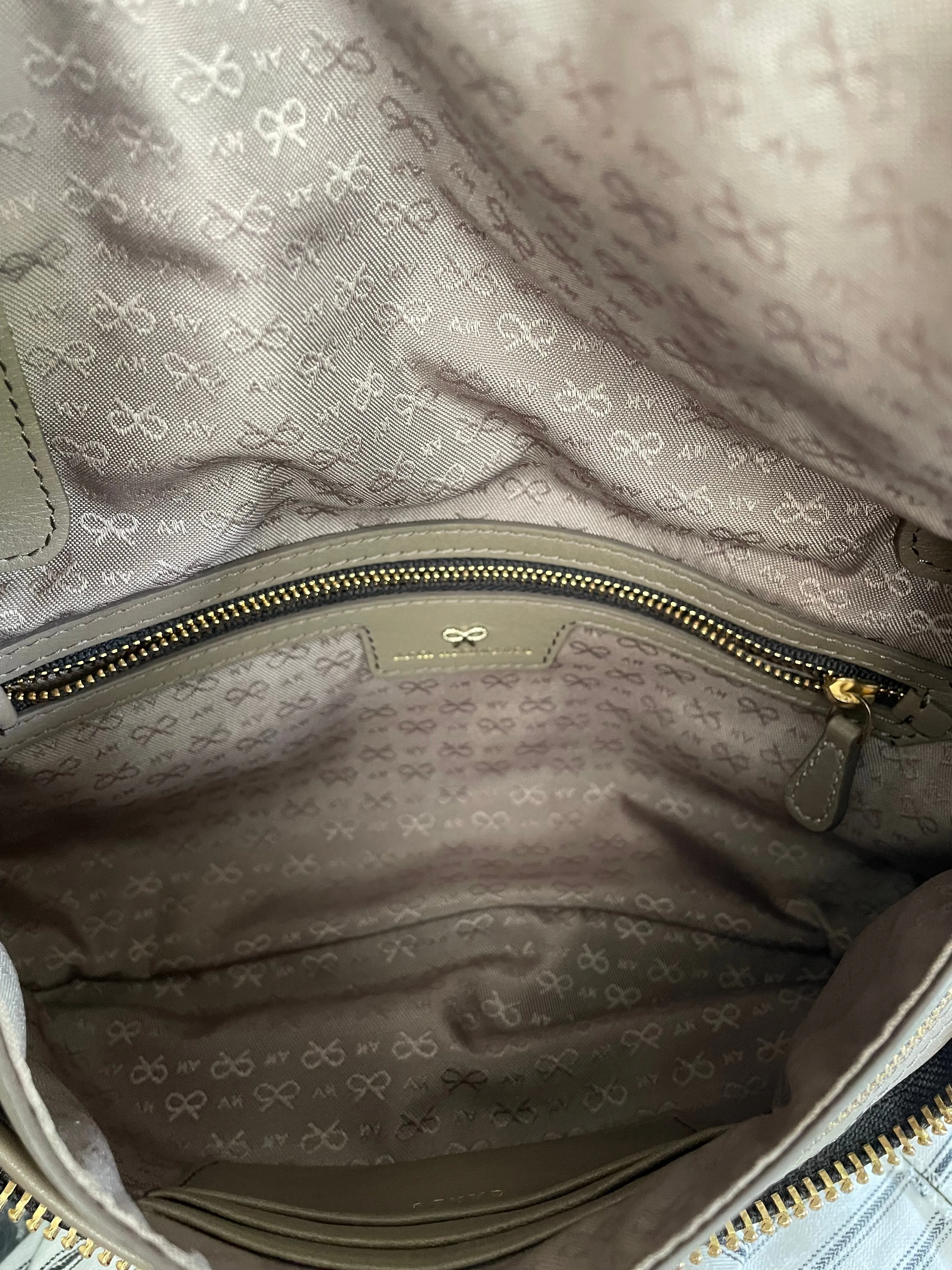 Preloved Anya Hindmarch Maxi Zip Satchel, Small
