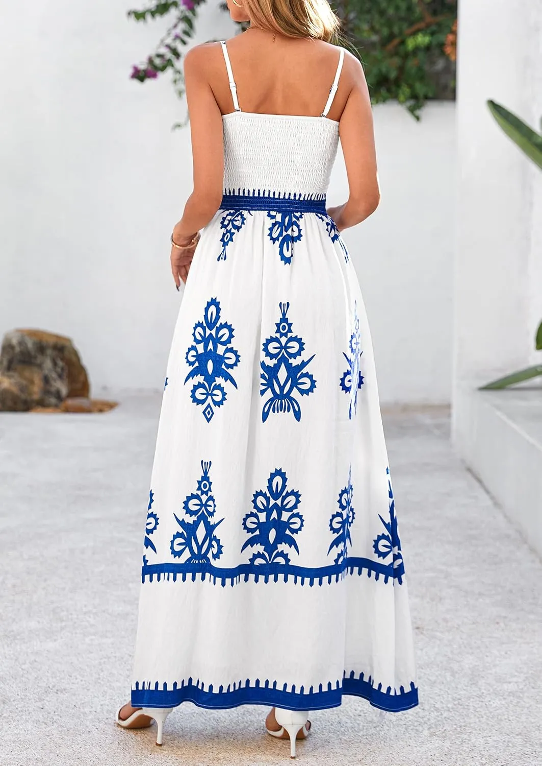 PRETTYGARDEN Summer Dress for Women 2025 Floral Sundress Spaghetti Strap Flowy Beach Vacation Boho Maxi Dresses