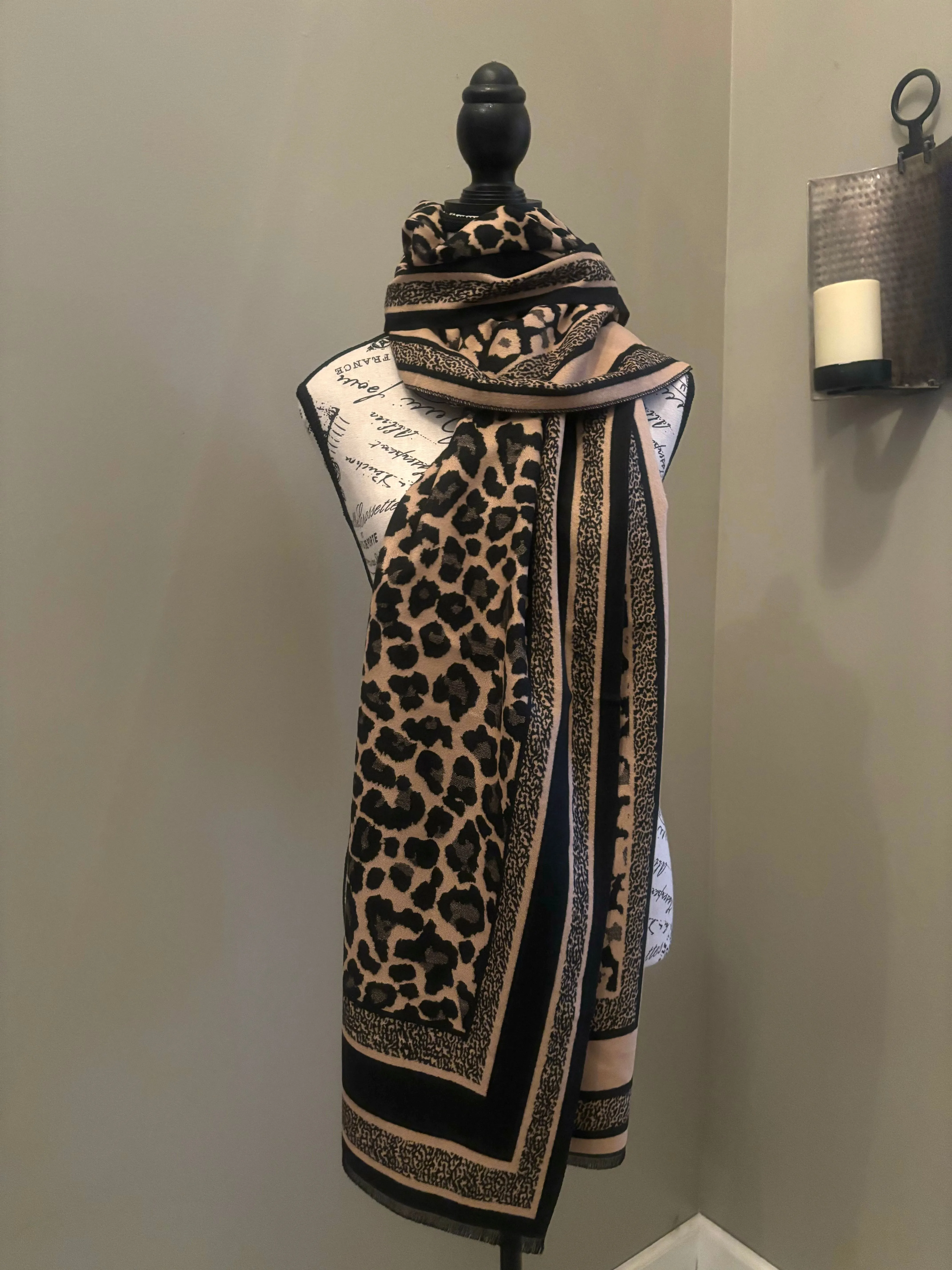 Reversible Leopard Pattern Scarf