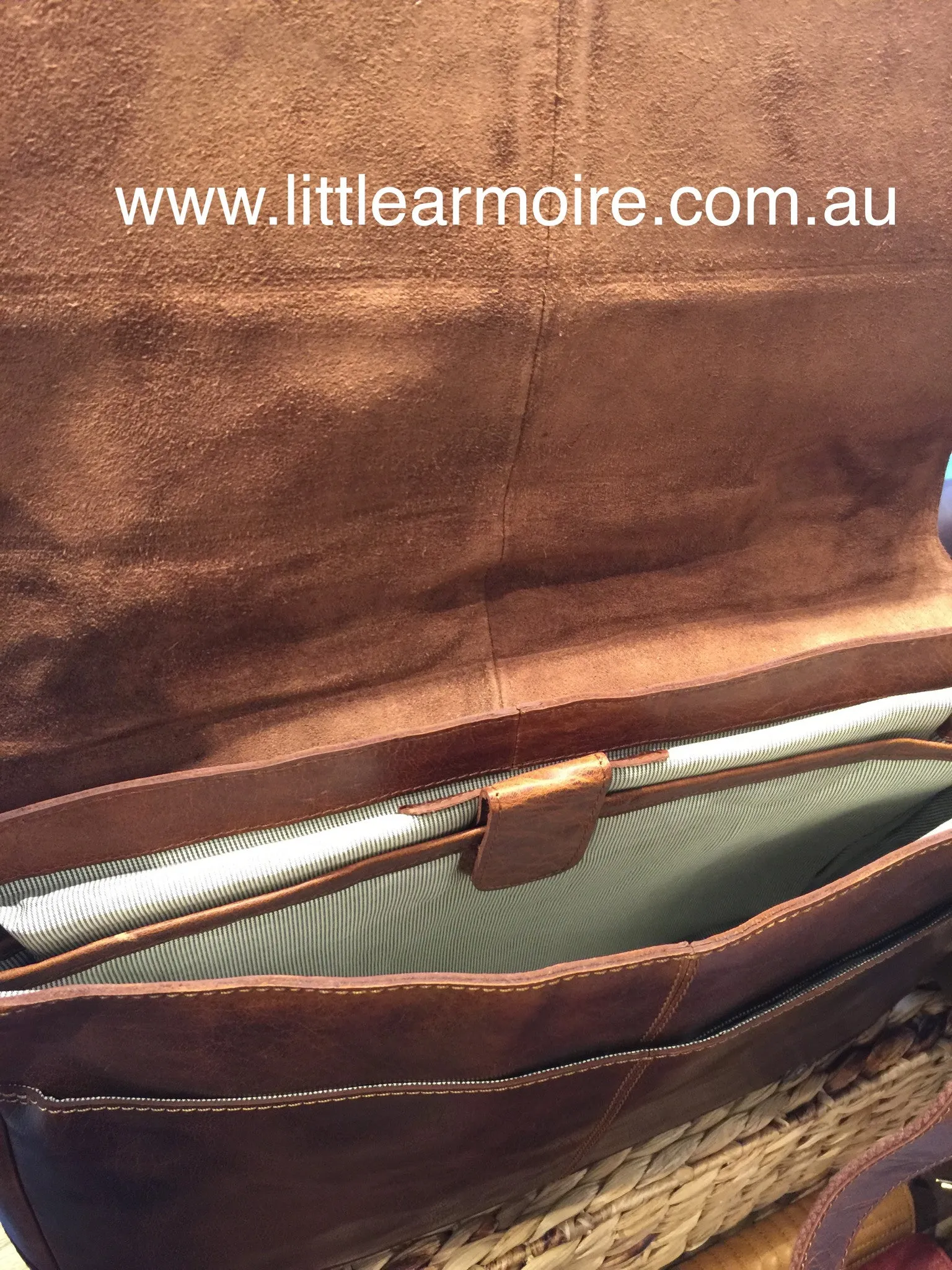 Rugged Hide RH-7001 Ottawa Leather Satchel Laptop Bag