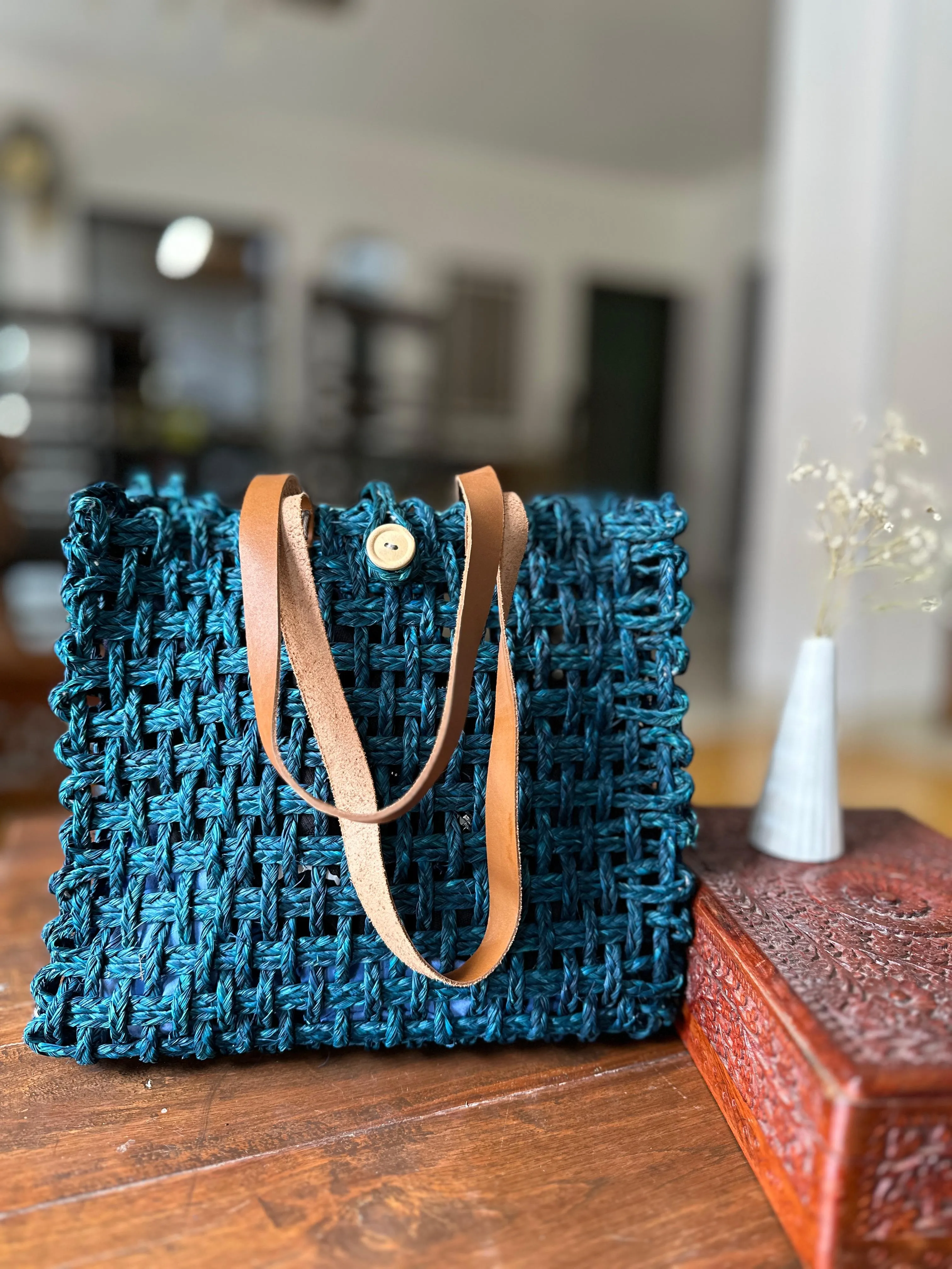 Sabai Mesh bag