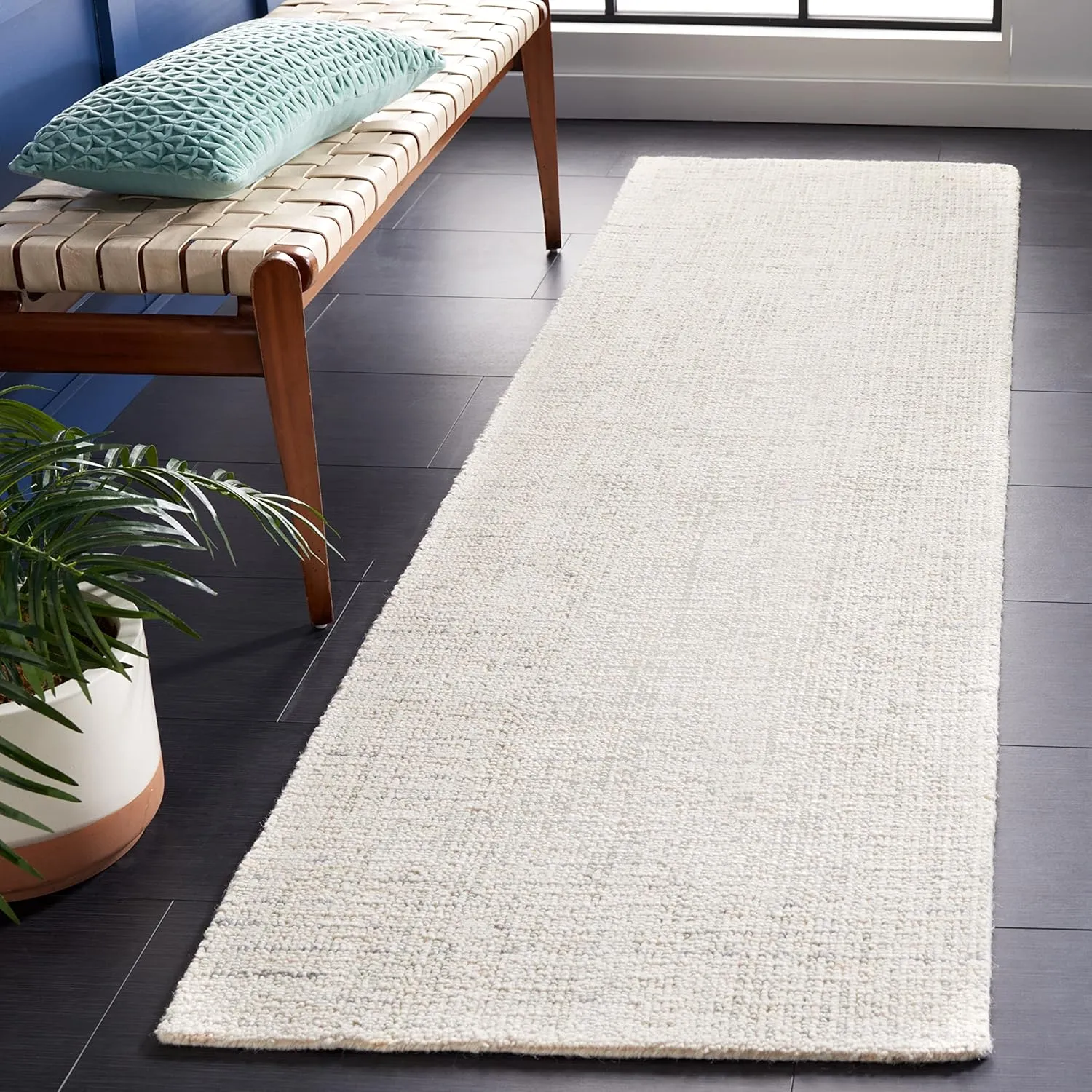 SAFAVIEH Abstract Collection Runner Rug - 2'3" x 8', Ivory & Light Grey, Handmade Wool, Ideal for High Traffic Areas in Living Room, Bedroom (ABT468K)