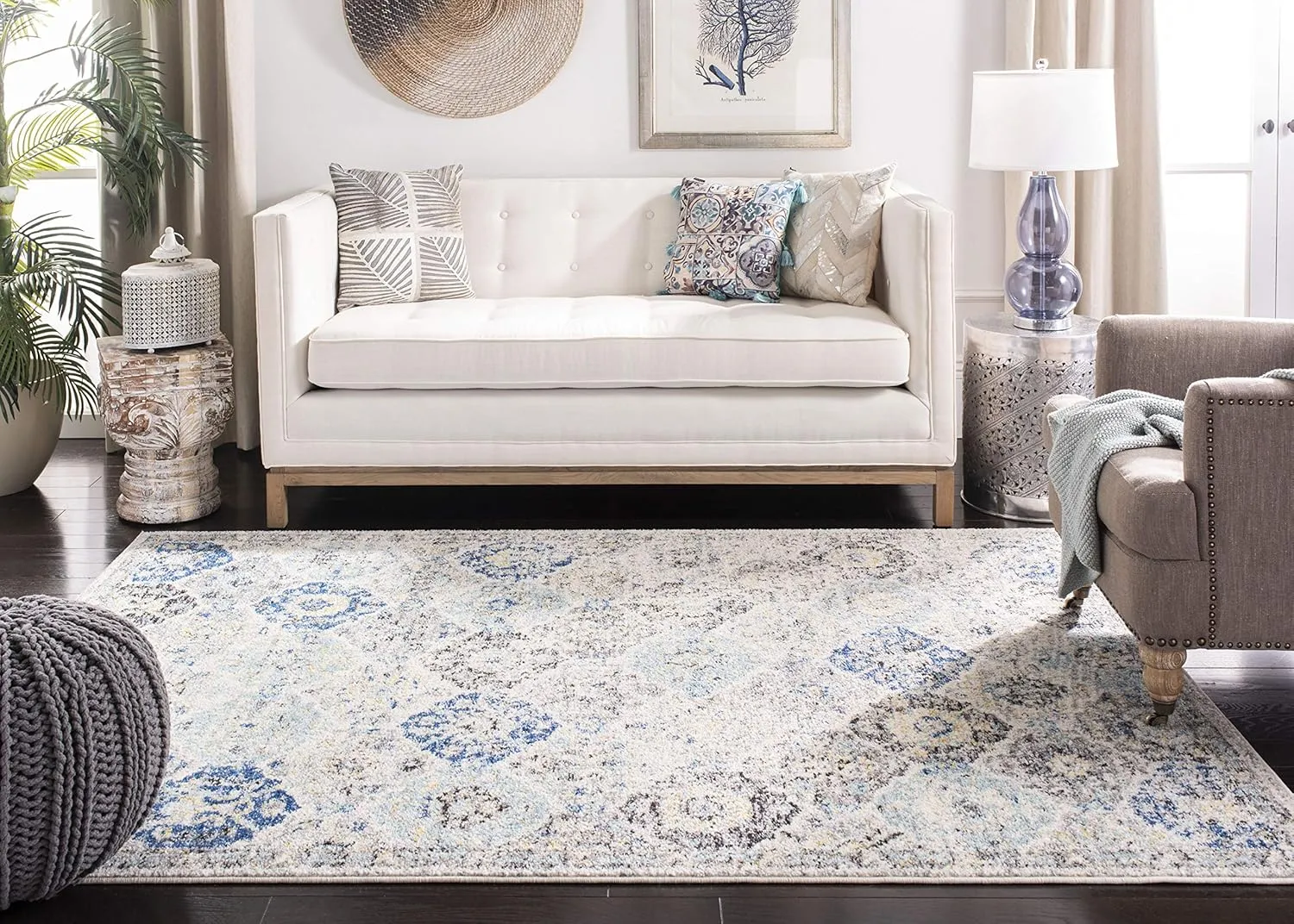 SAFAVIEH Area Rug 8x10 - Madison Collection - Large - Ivory & Aqua, Boho Chic Distressed Design, Non-Shedding & Easy Cleaning, Ideal for Living Room, Bedroom, Office, Dining Space (MAD611A)